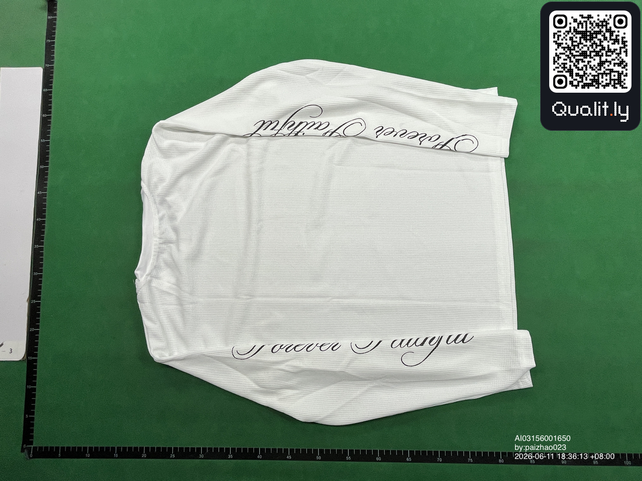 Camiseta — foto QC 3 de 30