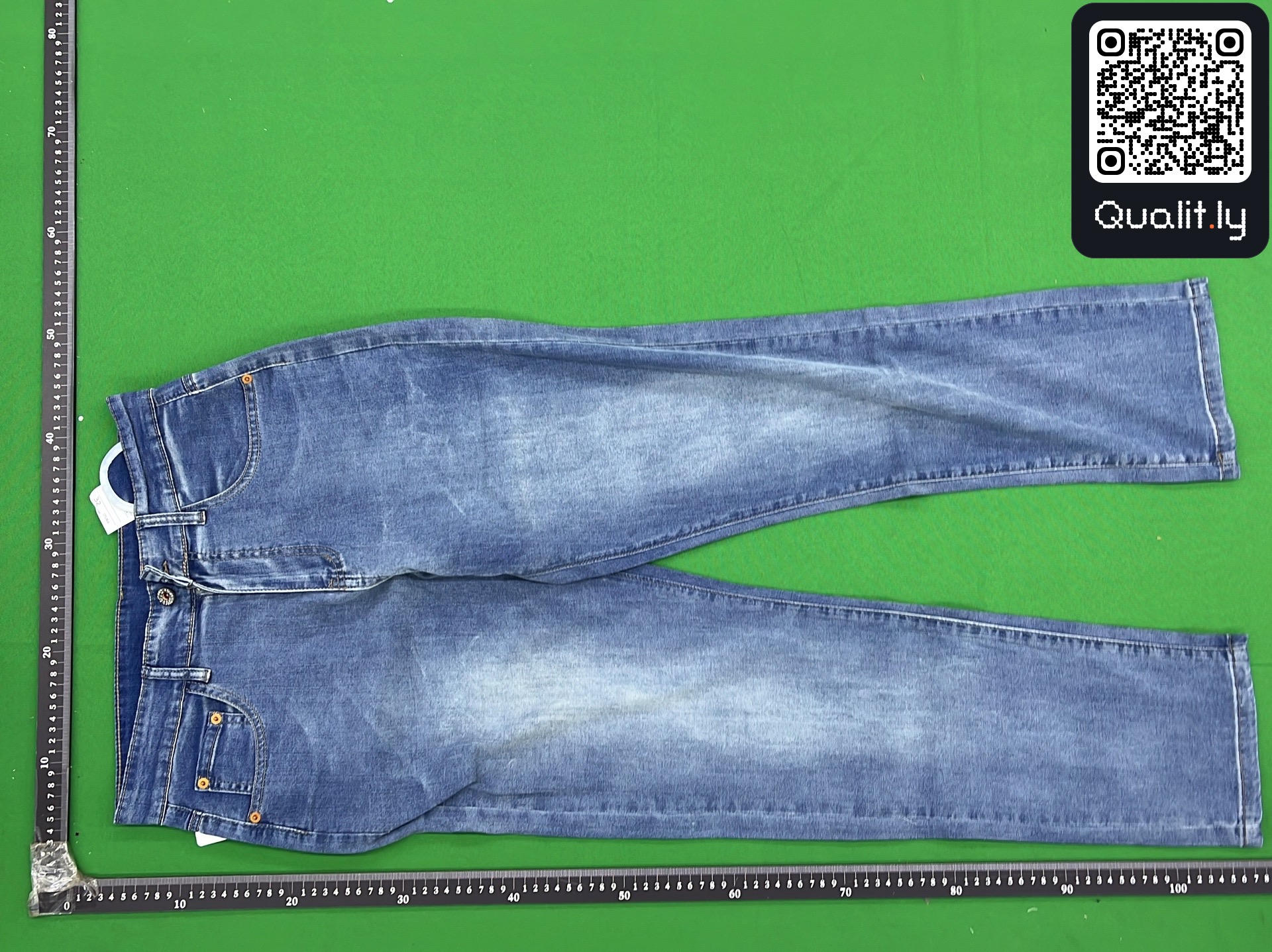 Jeans — QC-foto 3 van 4