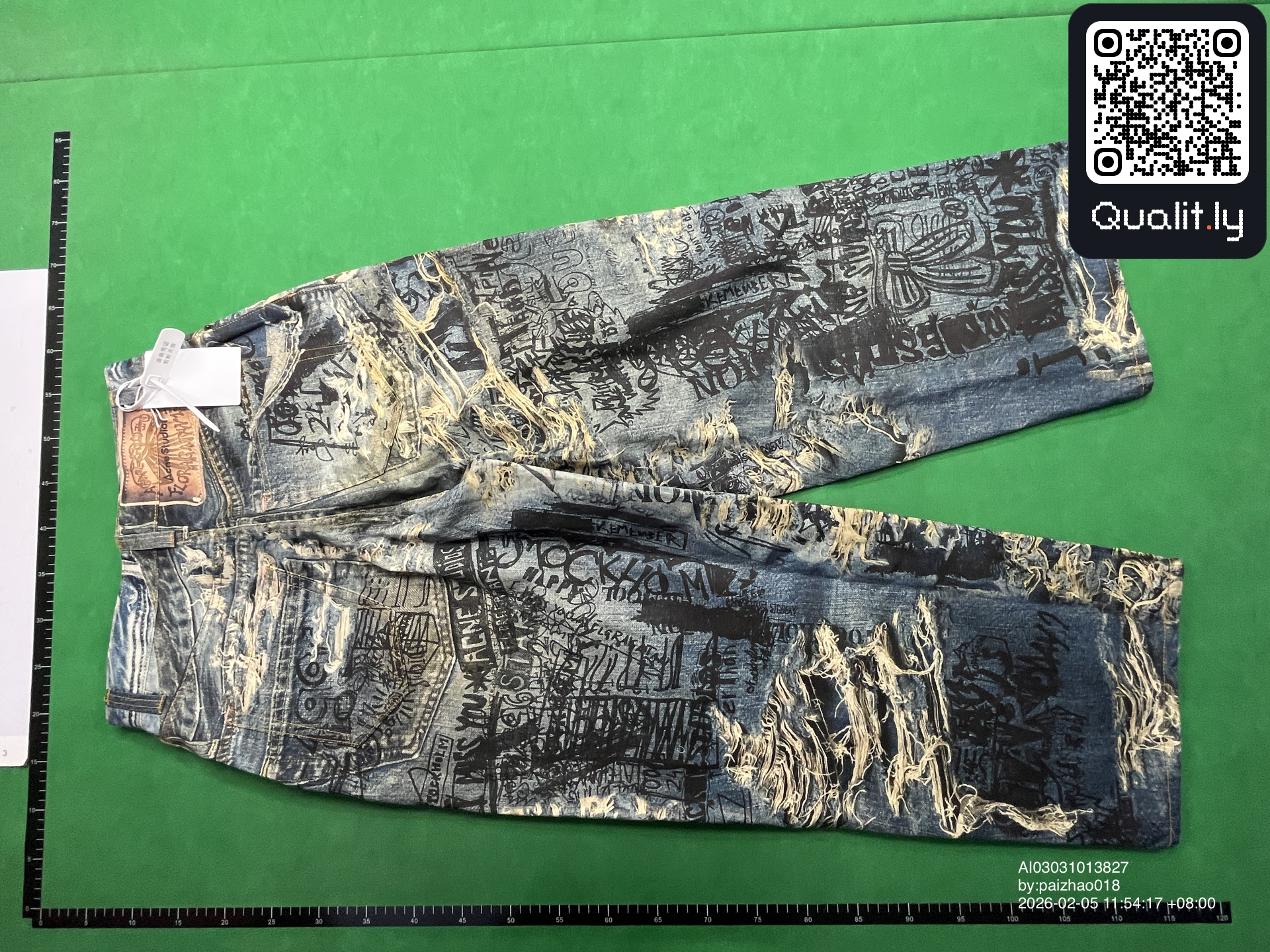 Jeans QC photo 2 of 10