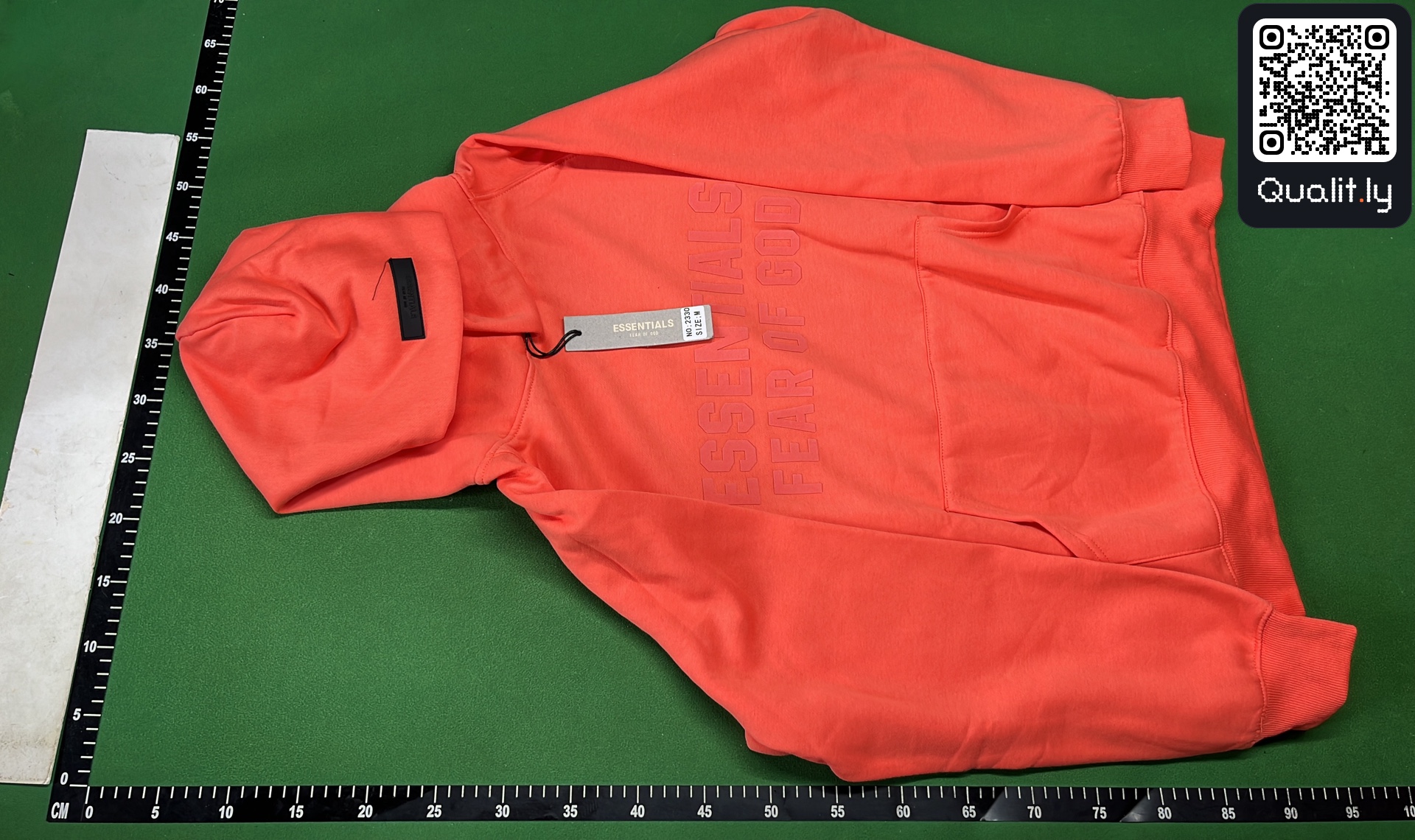 Camisola com capuz — foto QC 2 de 12