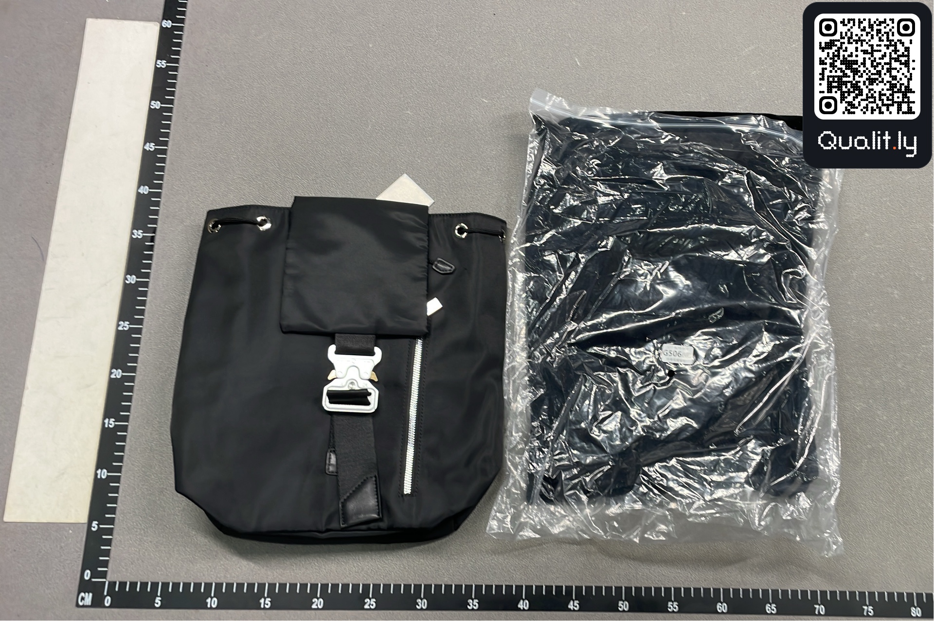包 QC 照片 3 / 11