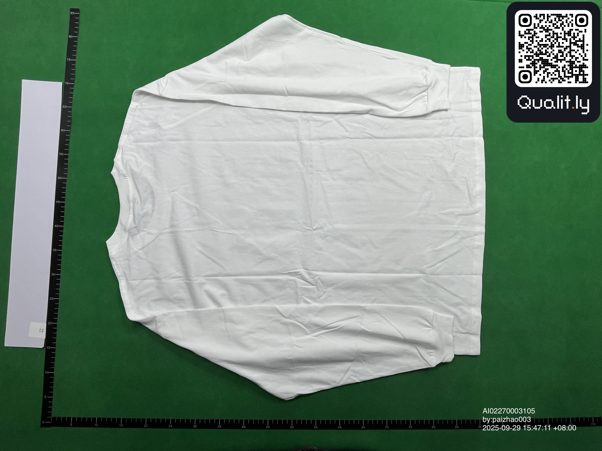 T-shirt — QC-foto 2 van 4