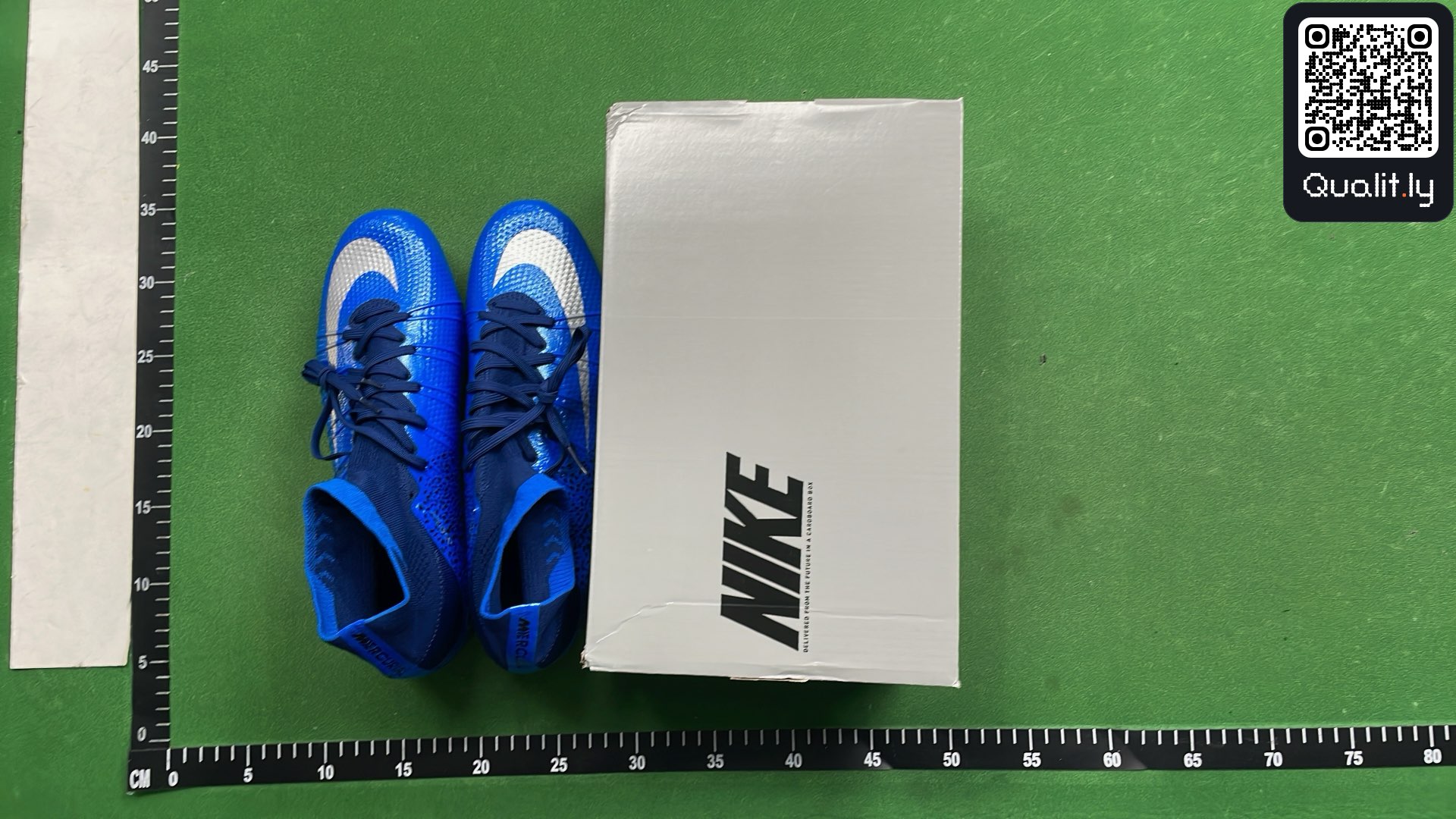 Sneakers — QC-foto 1 av 6