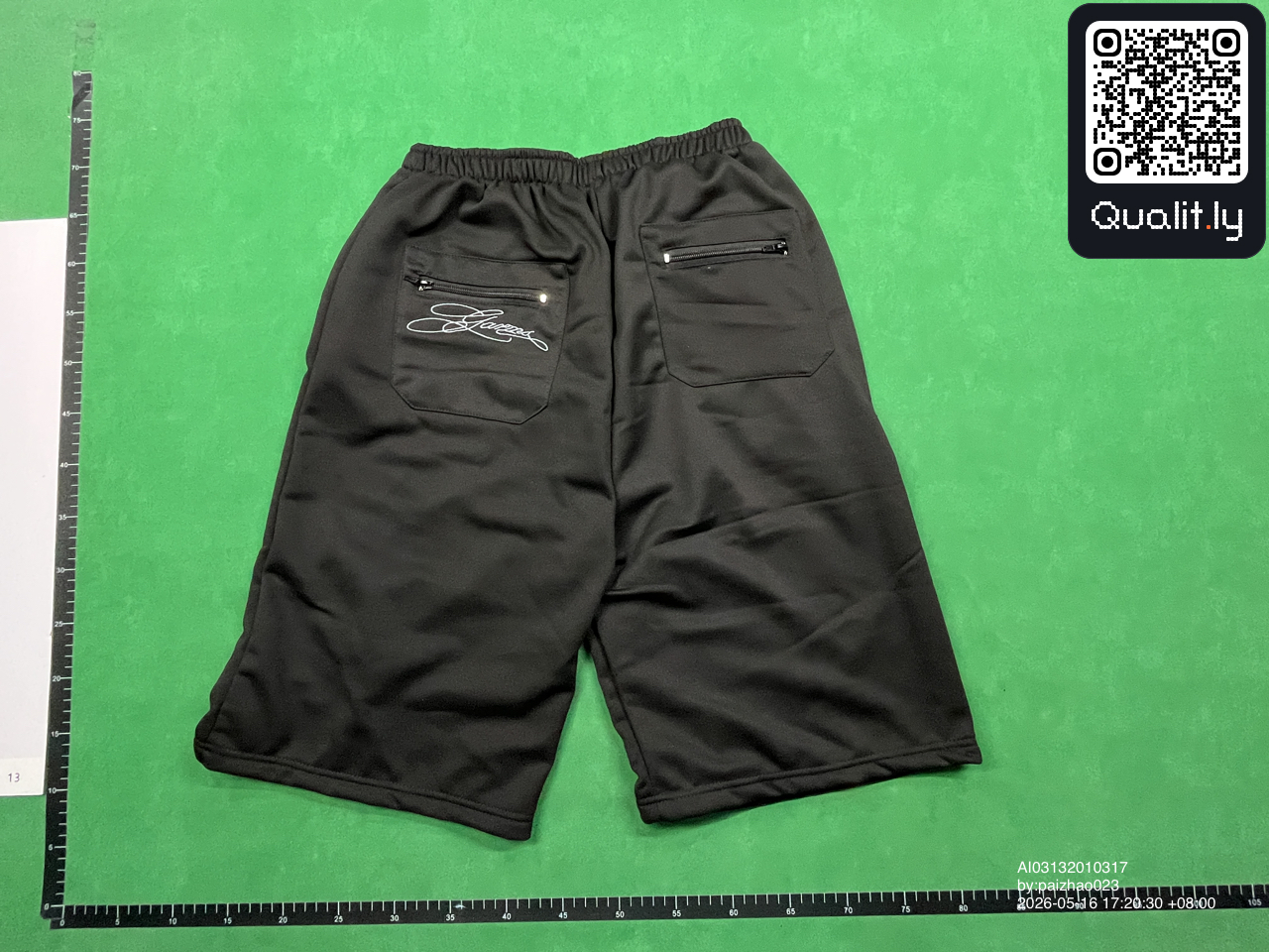 Shorts QC photo 3 of 38