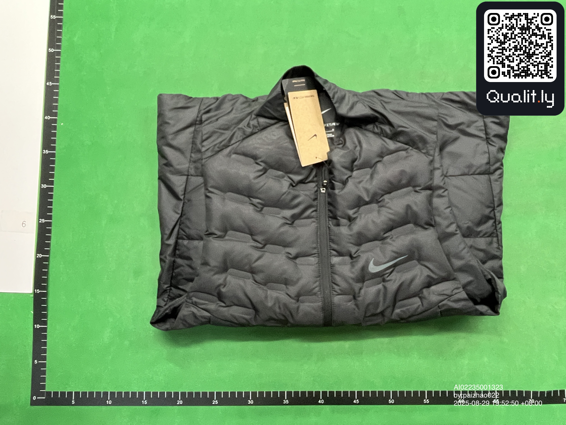 夹克 QC 照片 1 / 24
