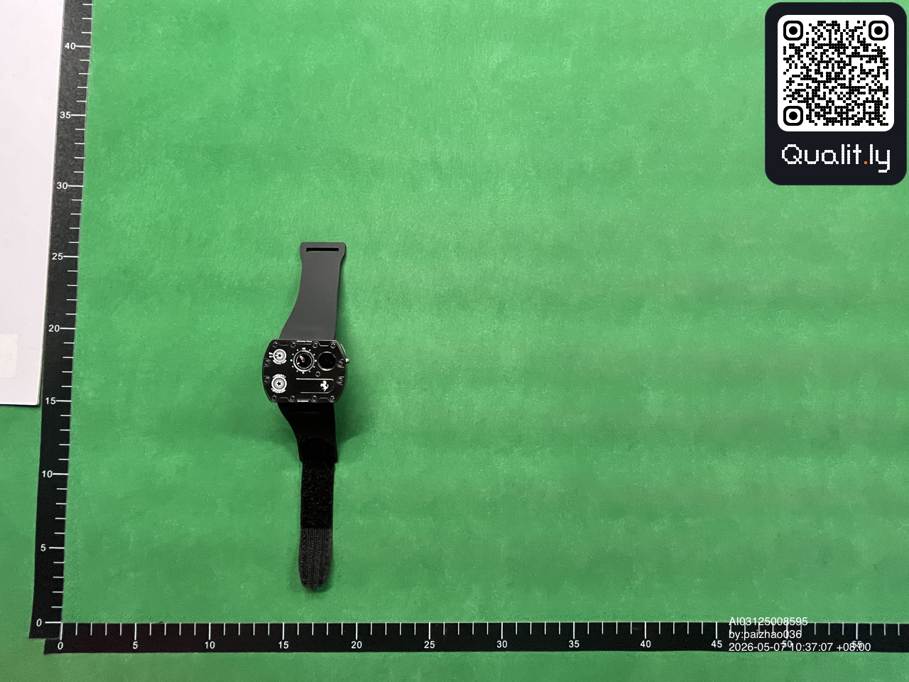 Orologio — foto QC 1 di 3