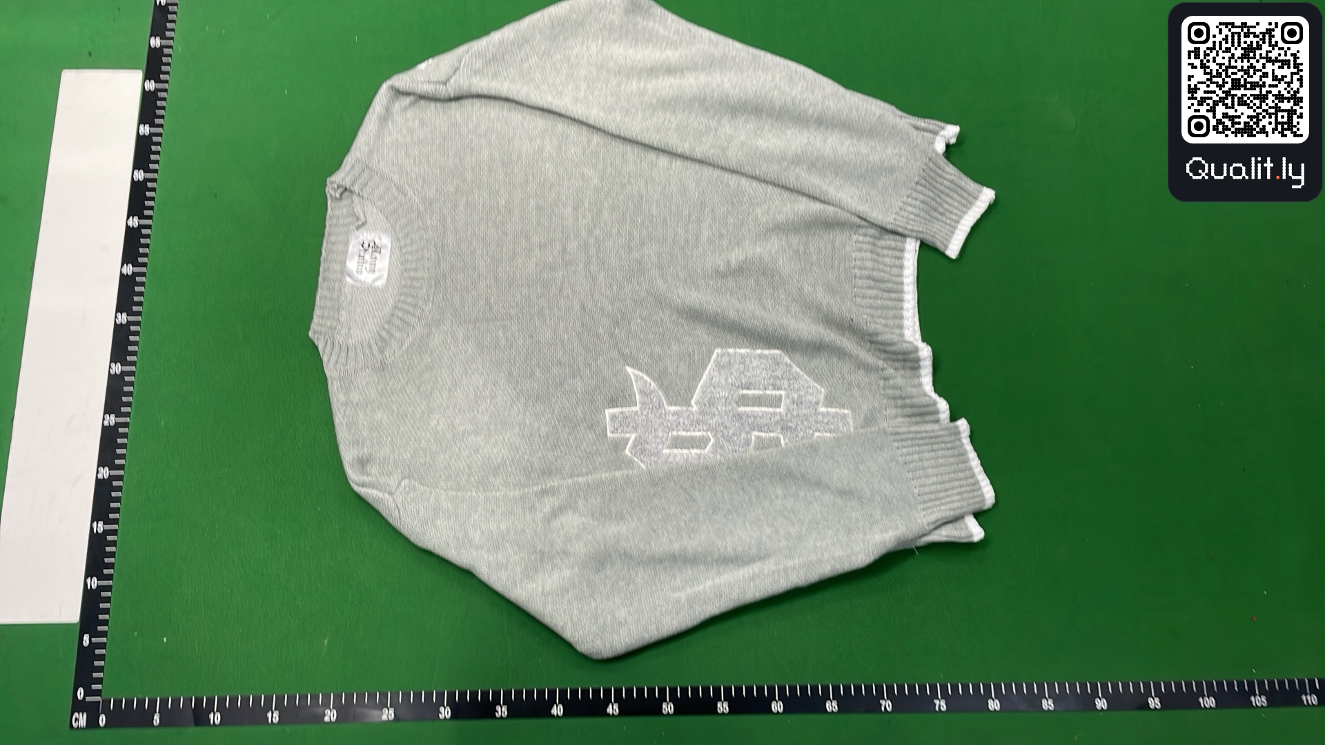 Pulover — fotografie QC 2 din 16