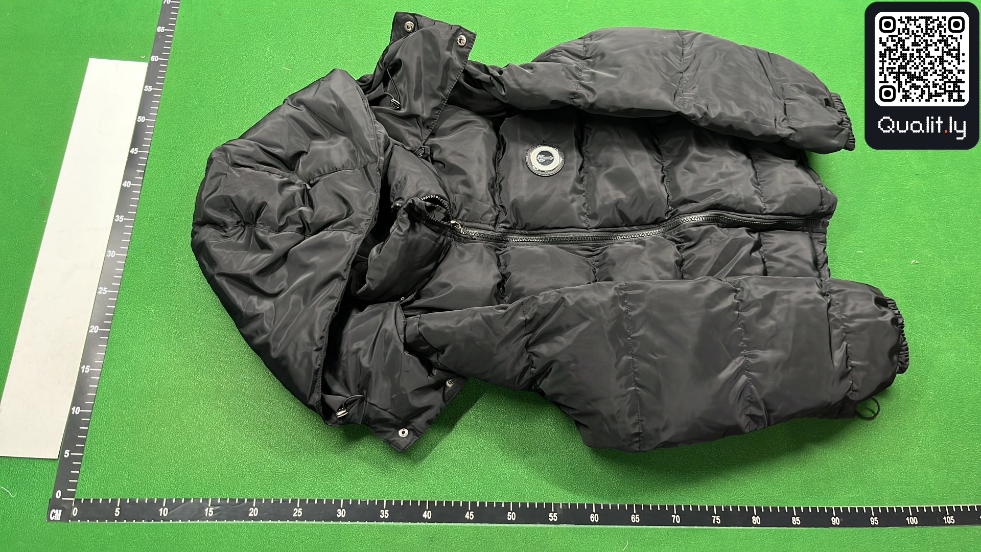Jacket QC photo 2 of 4