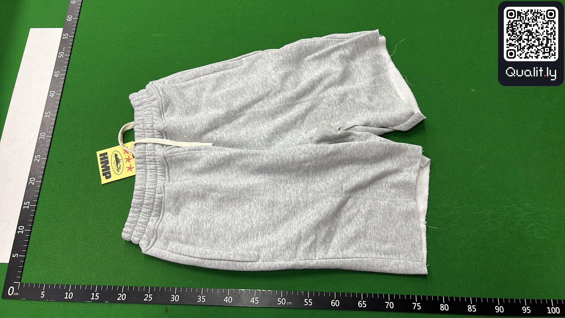 毛衣 QC 照片 2 / 8