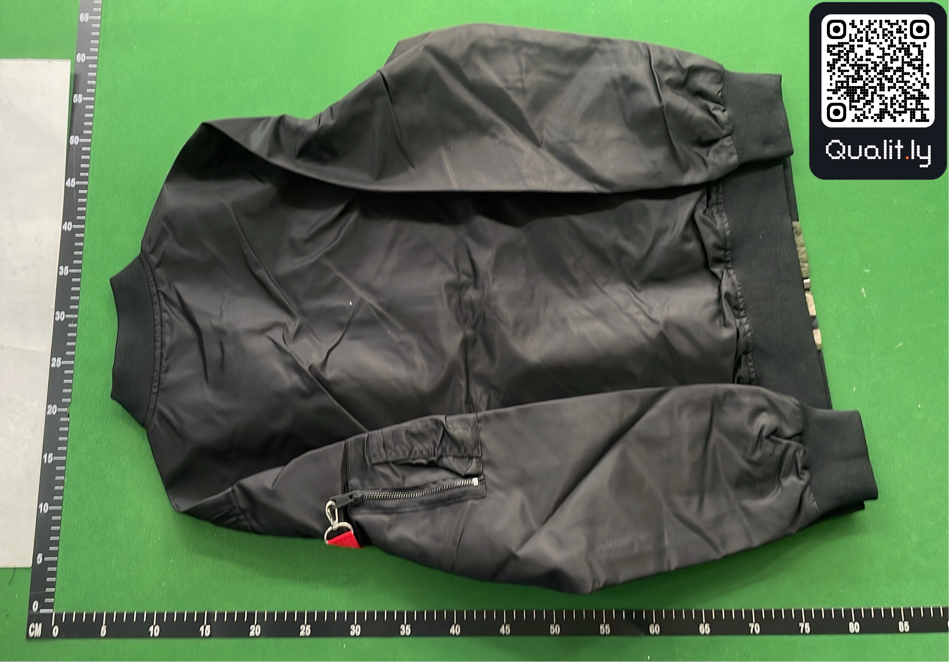 Jacket QC photo 3 of 4