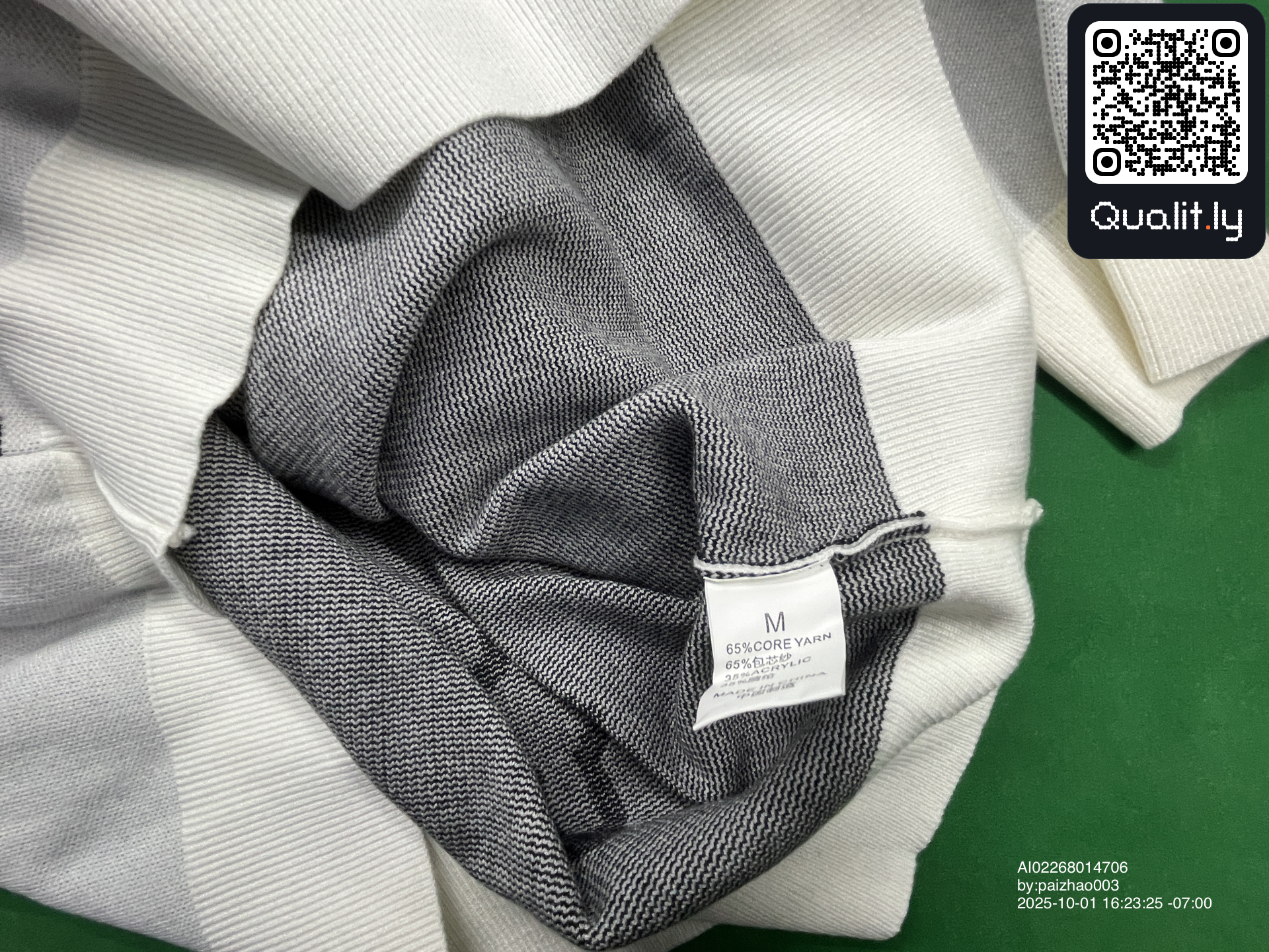 Maglione — foto QC 1 di 50