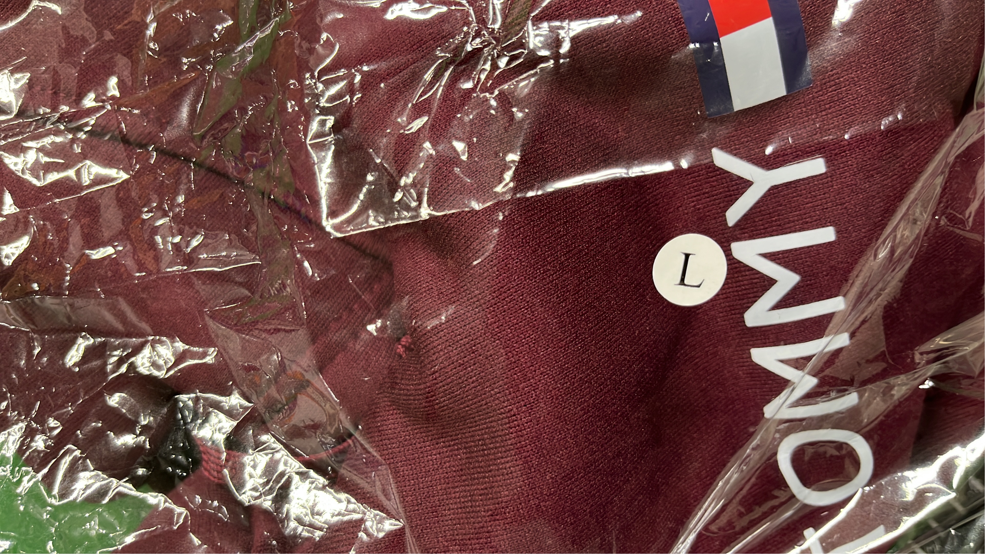 Pull — photo QC 1 sur 4
