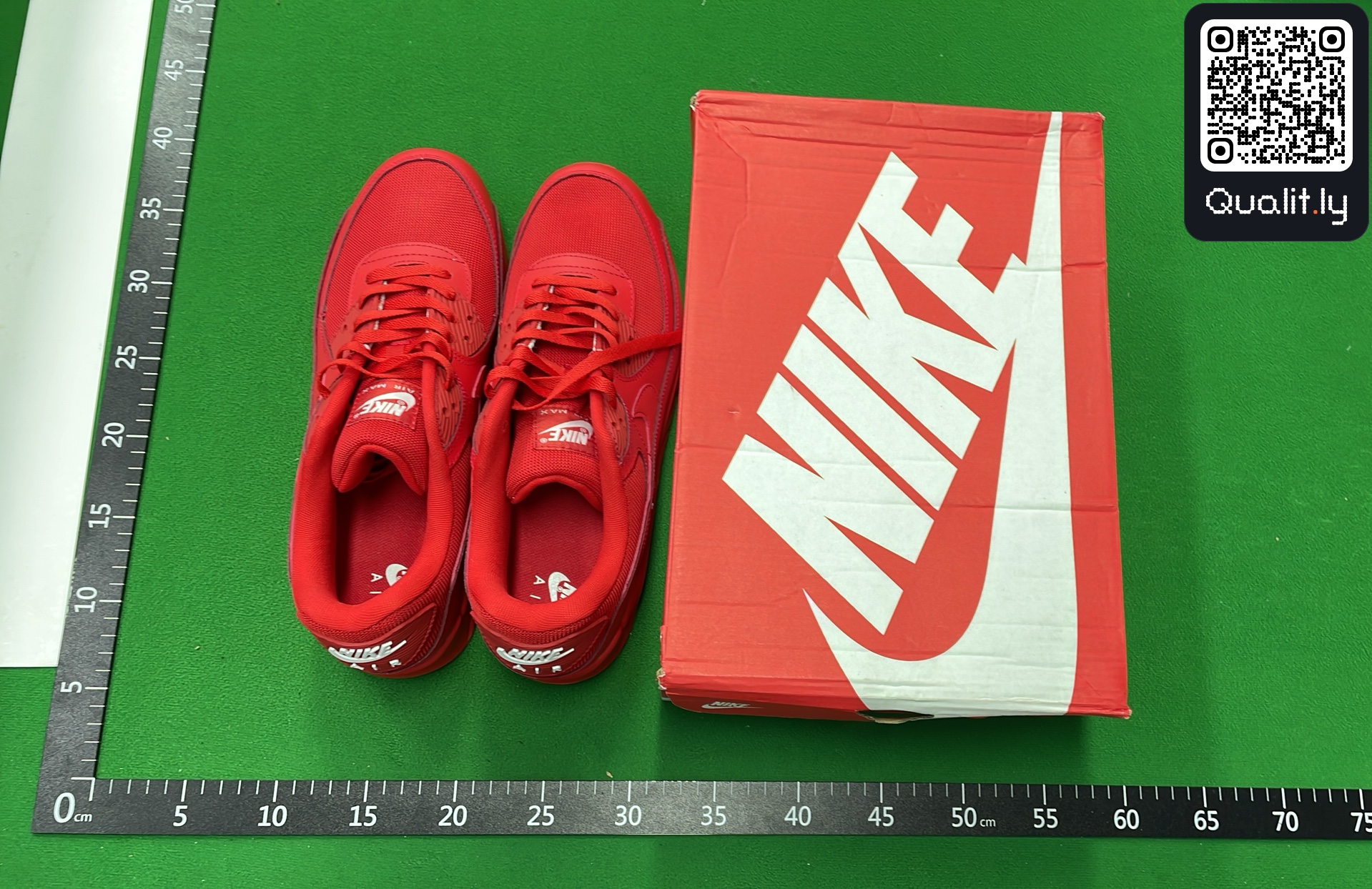 球鞋 QC 照片 1 / 46