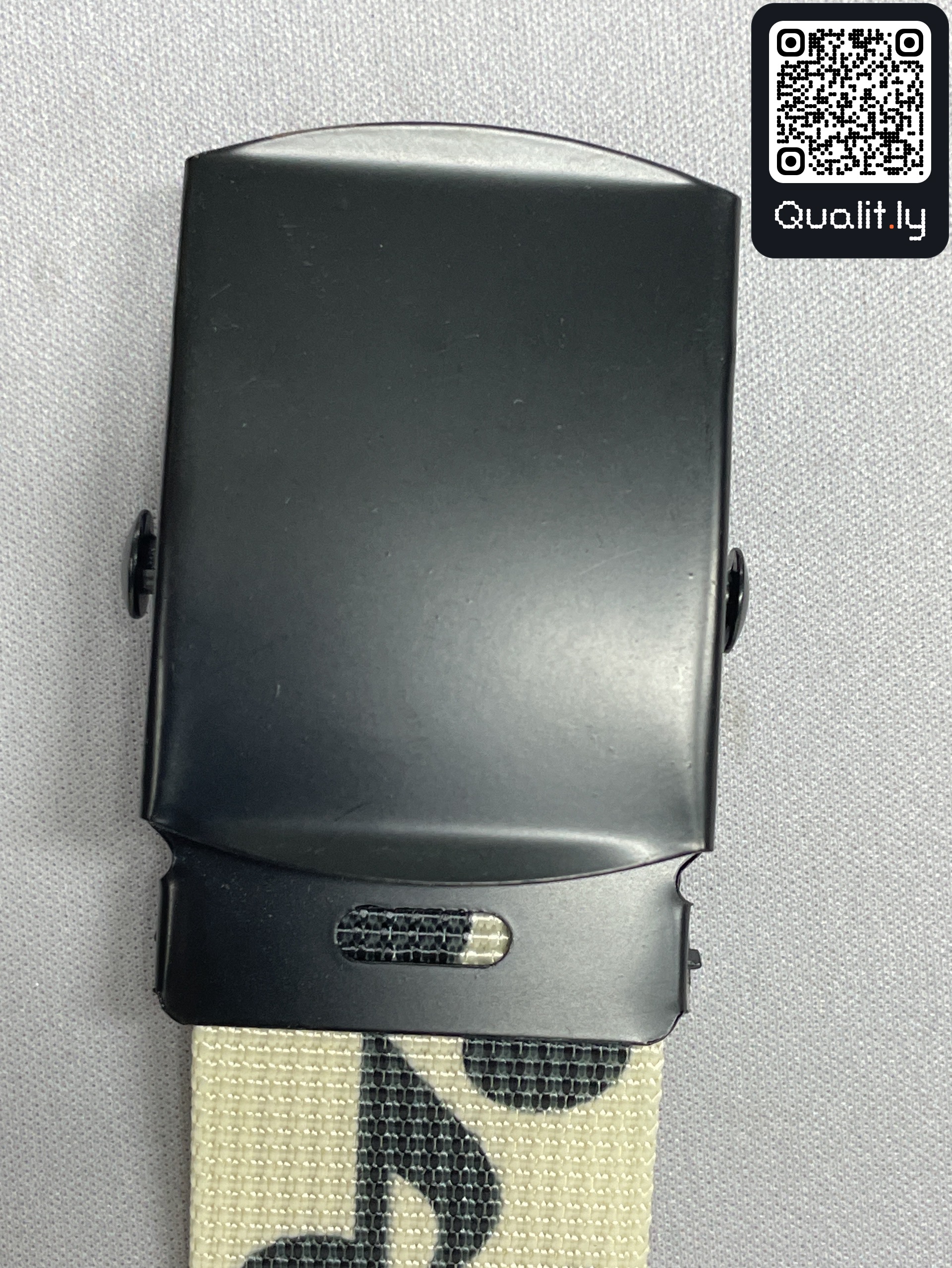 Cintura — foto QC 1 di 25