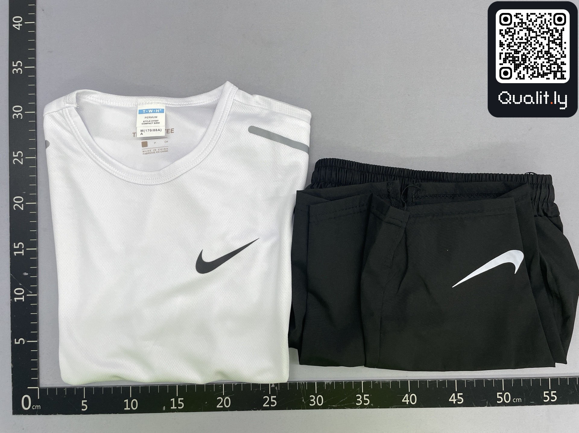Camiseta — foto QC 1 de 57