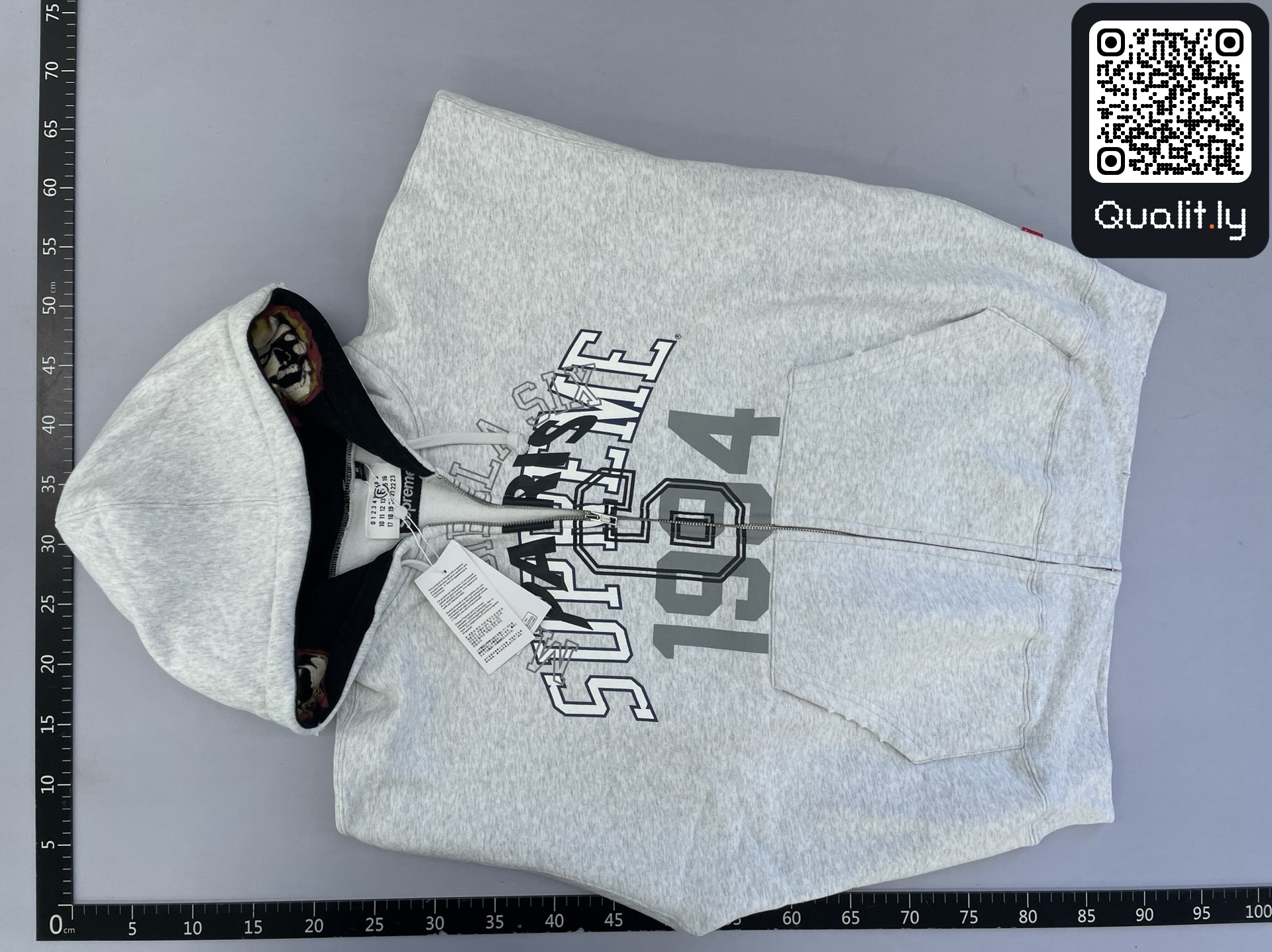 Hoodie QC photo 2 of 105
