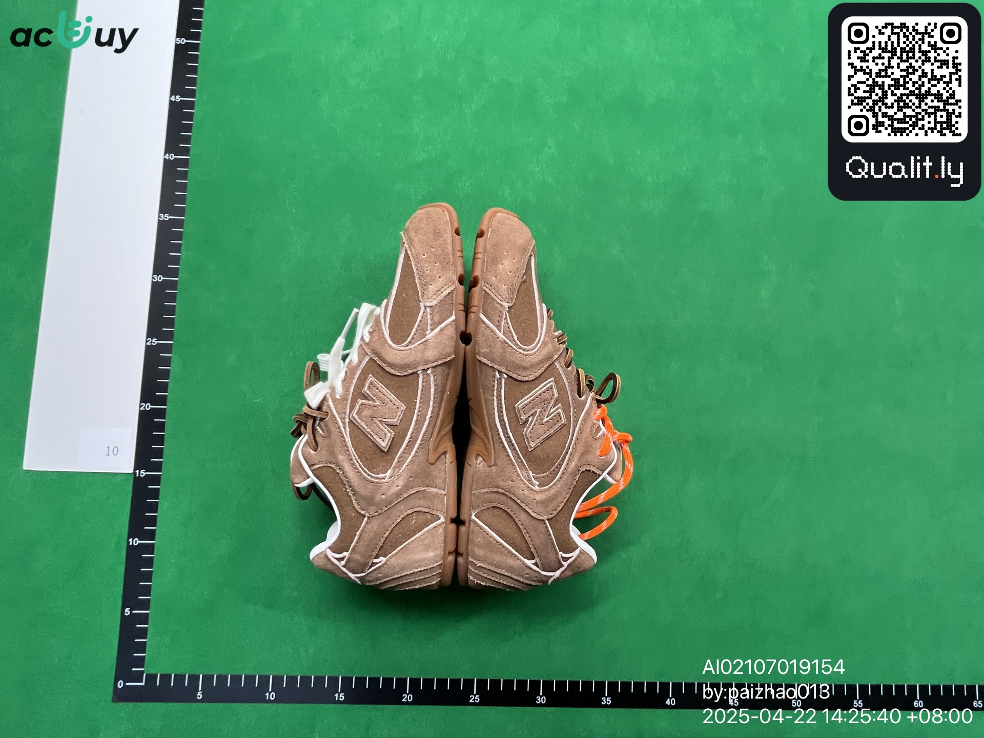 Sneakersy — zdjęcie QC 3 z 6