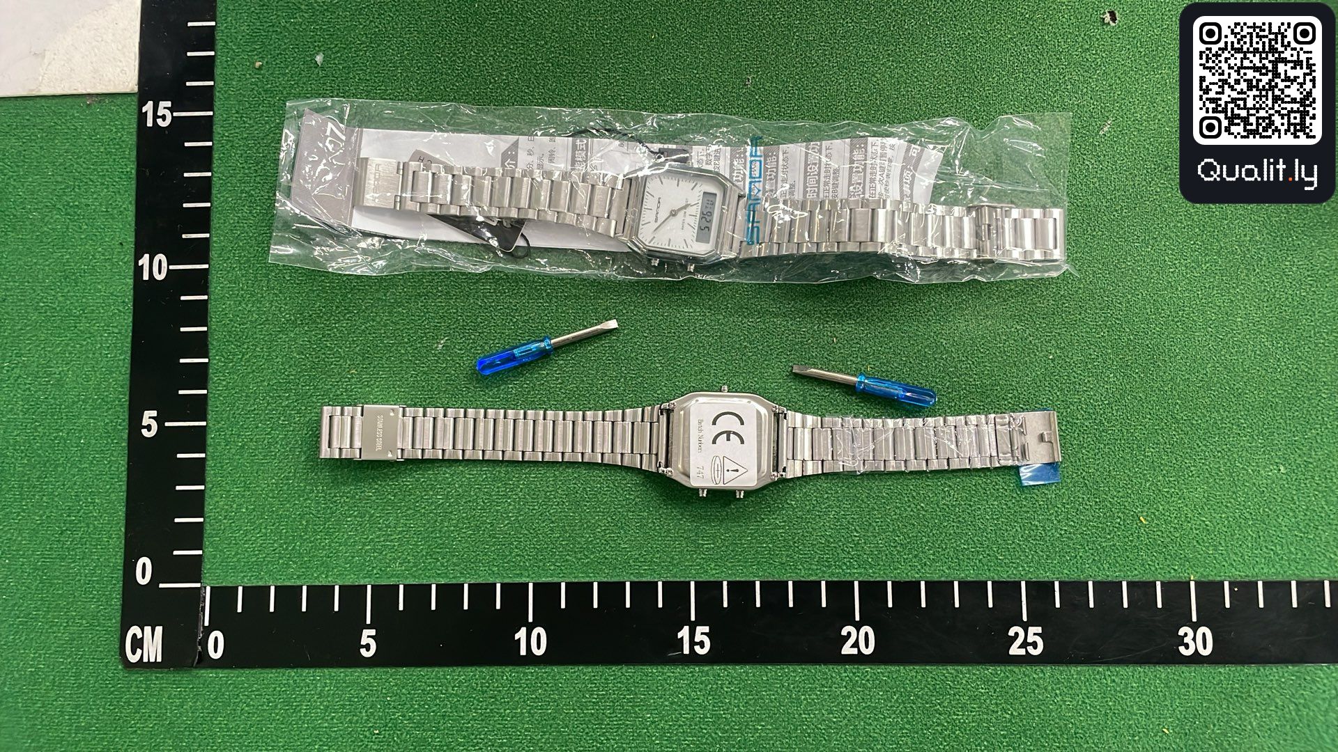 Orologio — foto QC 3 di 3