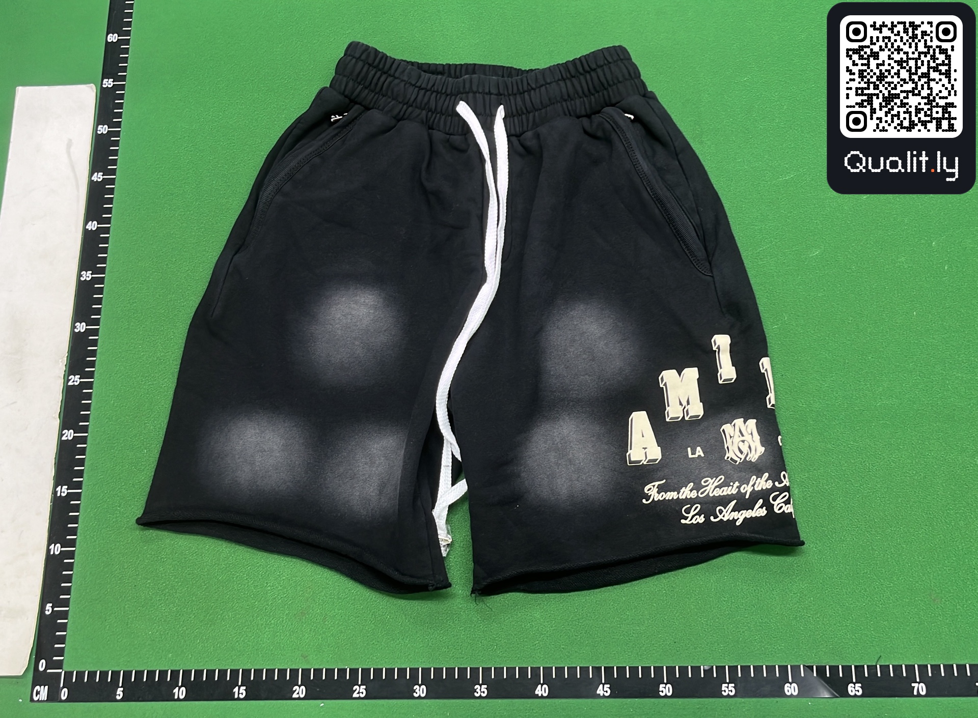 Shorts QC photo 2 of 8