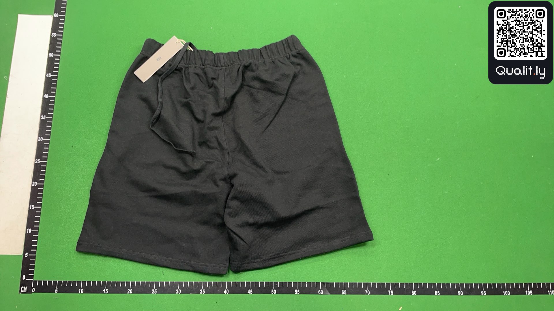 Shorts QC photo 3 of 12