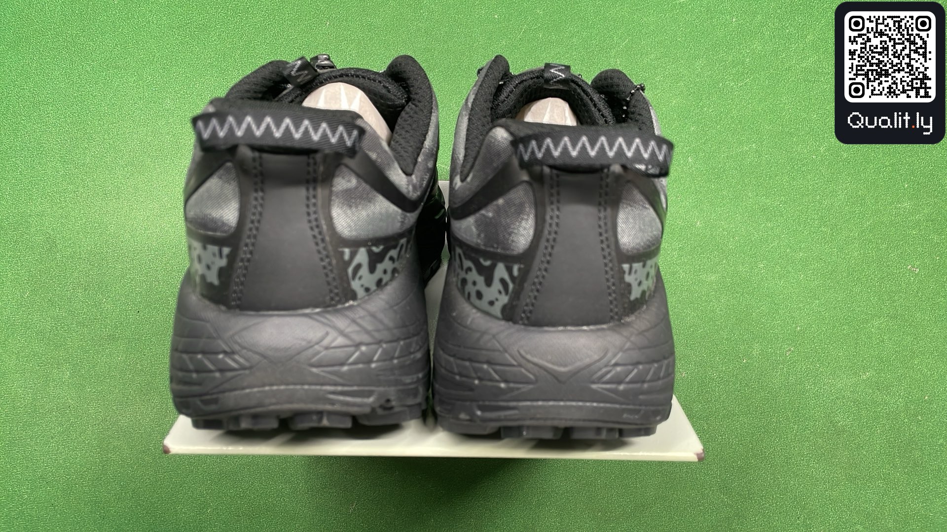 Sneakers — QC-foto 3 av 6