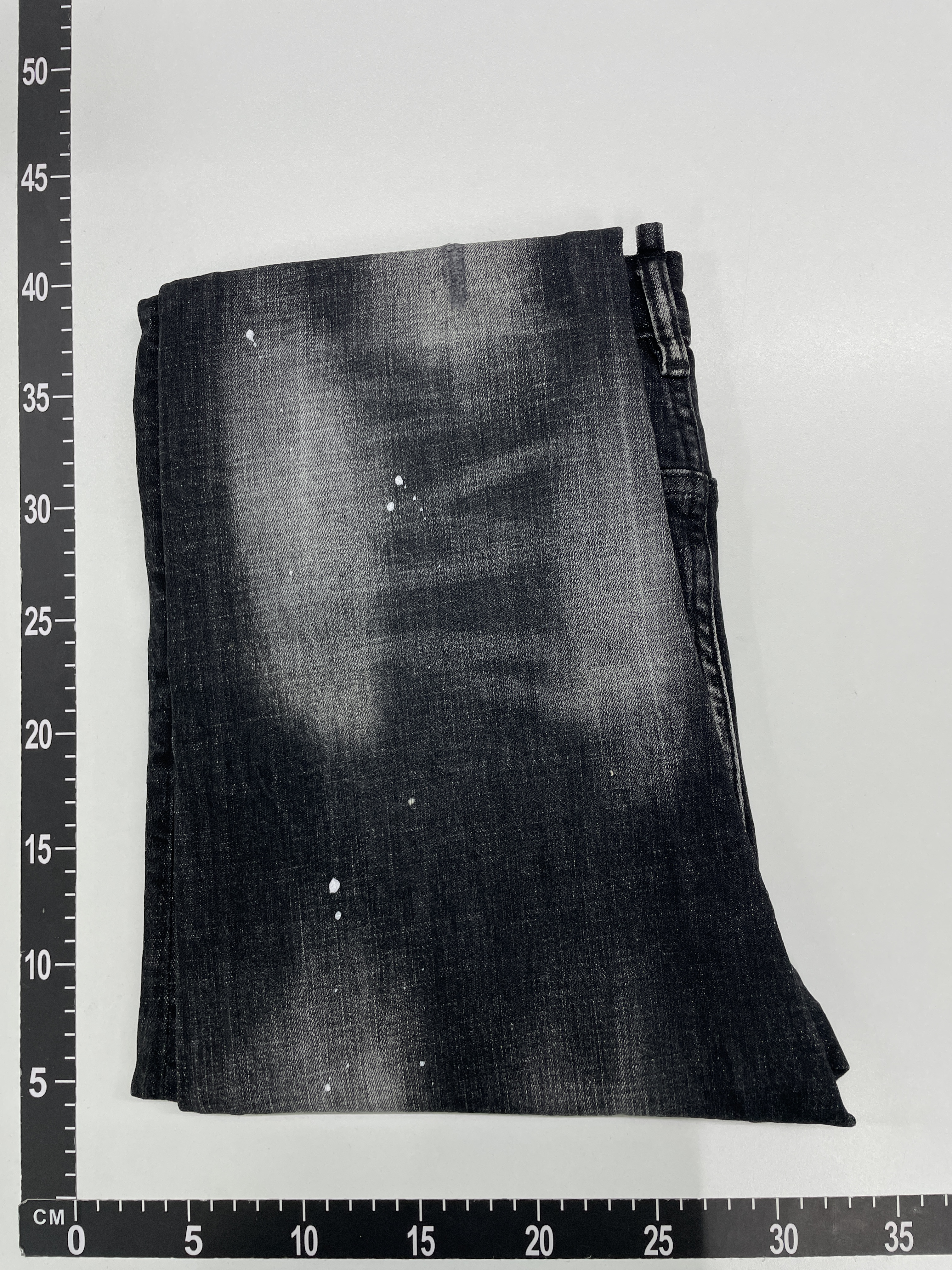 Jeans — QC-foto 1 av 52