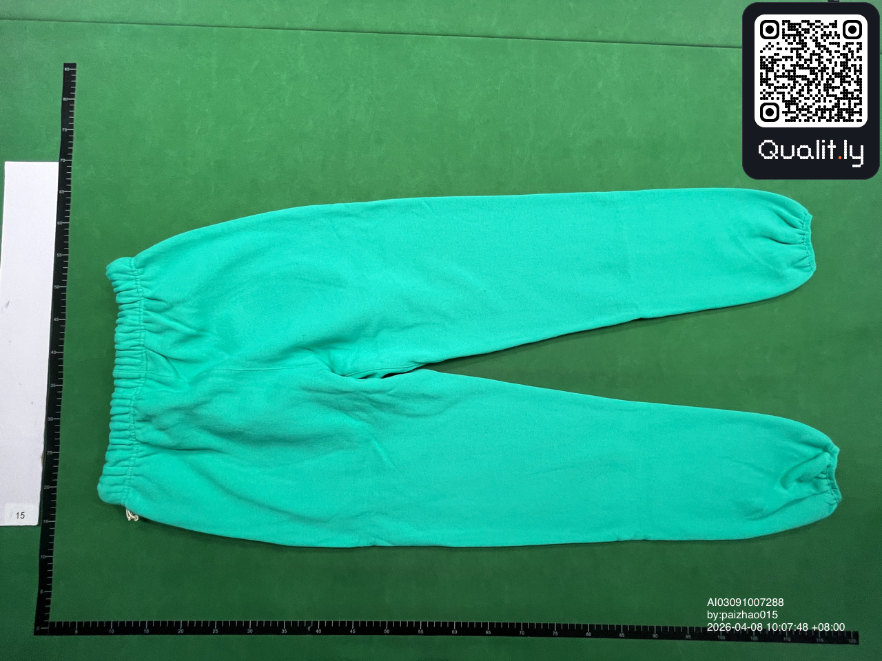 Pants QC photo 2 of 59