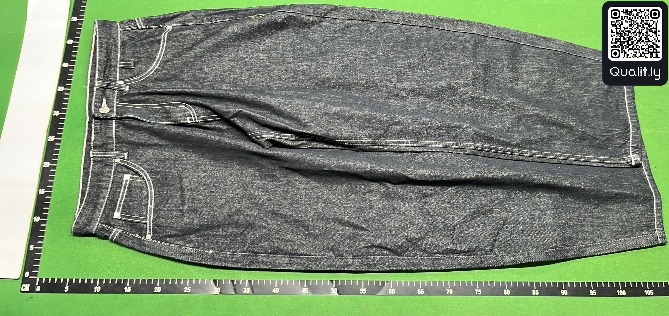 Jeans QC photo 2 of 18