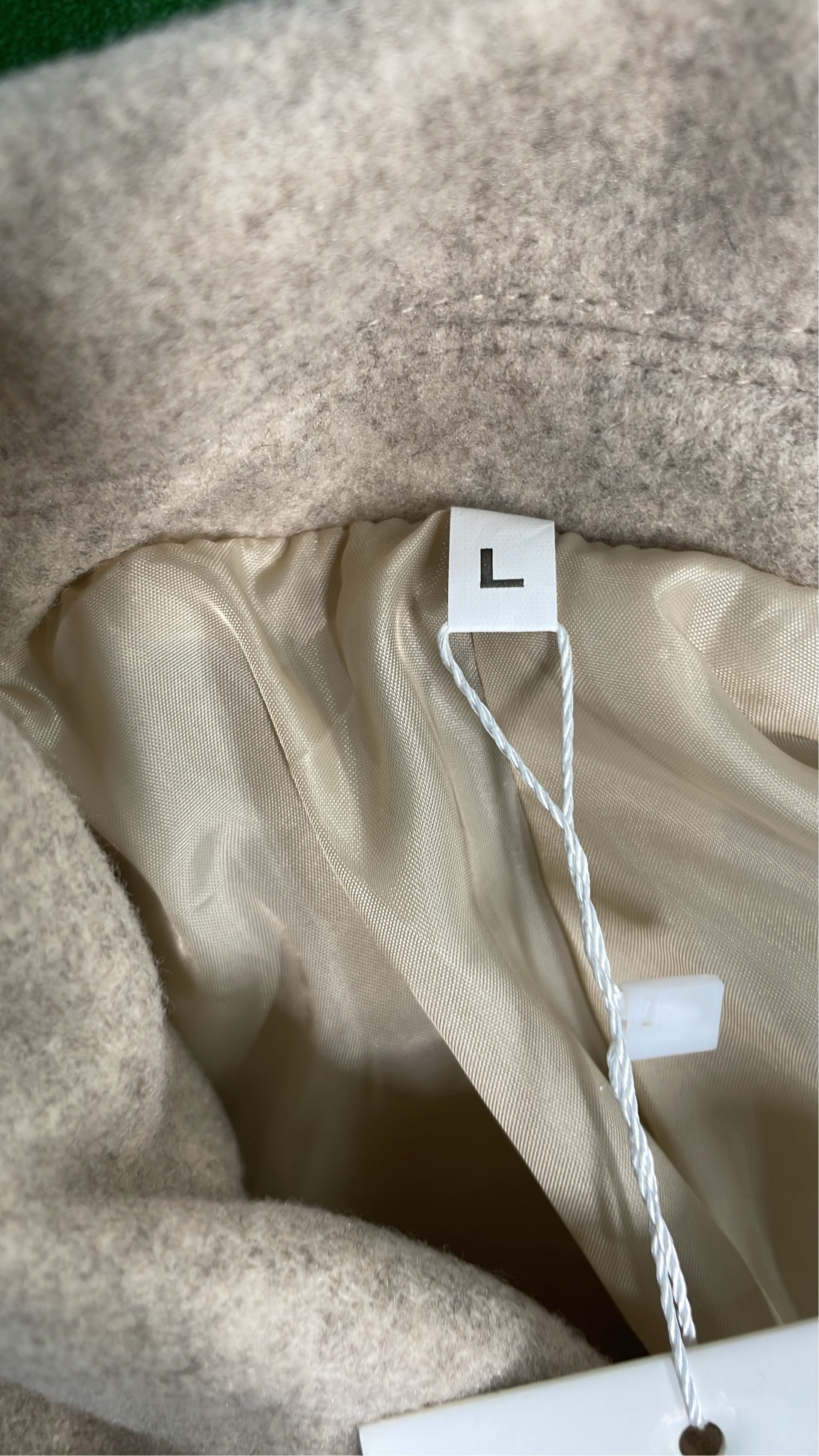Veste — photo QC 1 sur 4