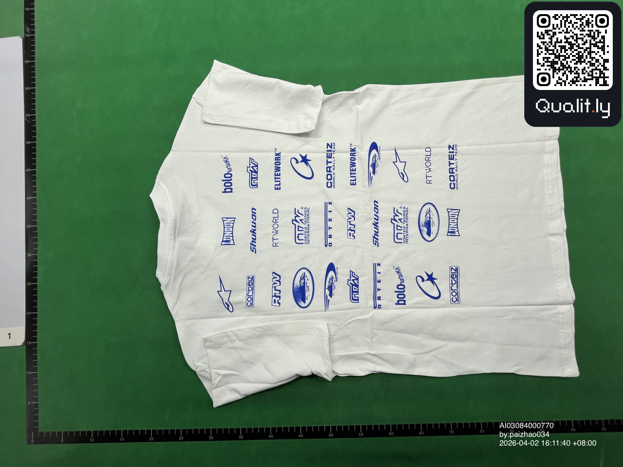 T-shirt — photo QC 2 sur 4