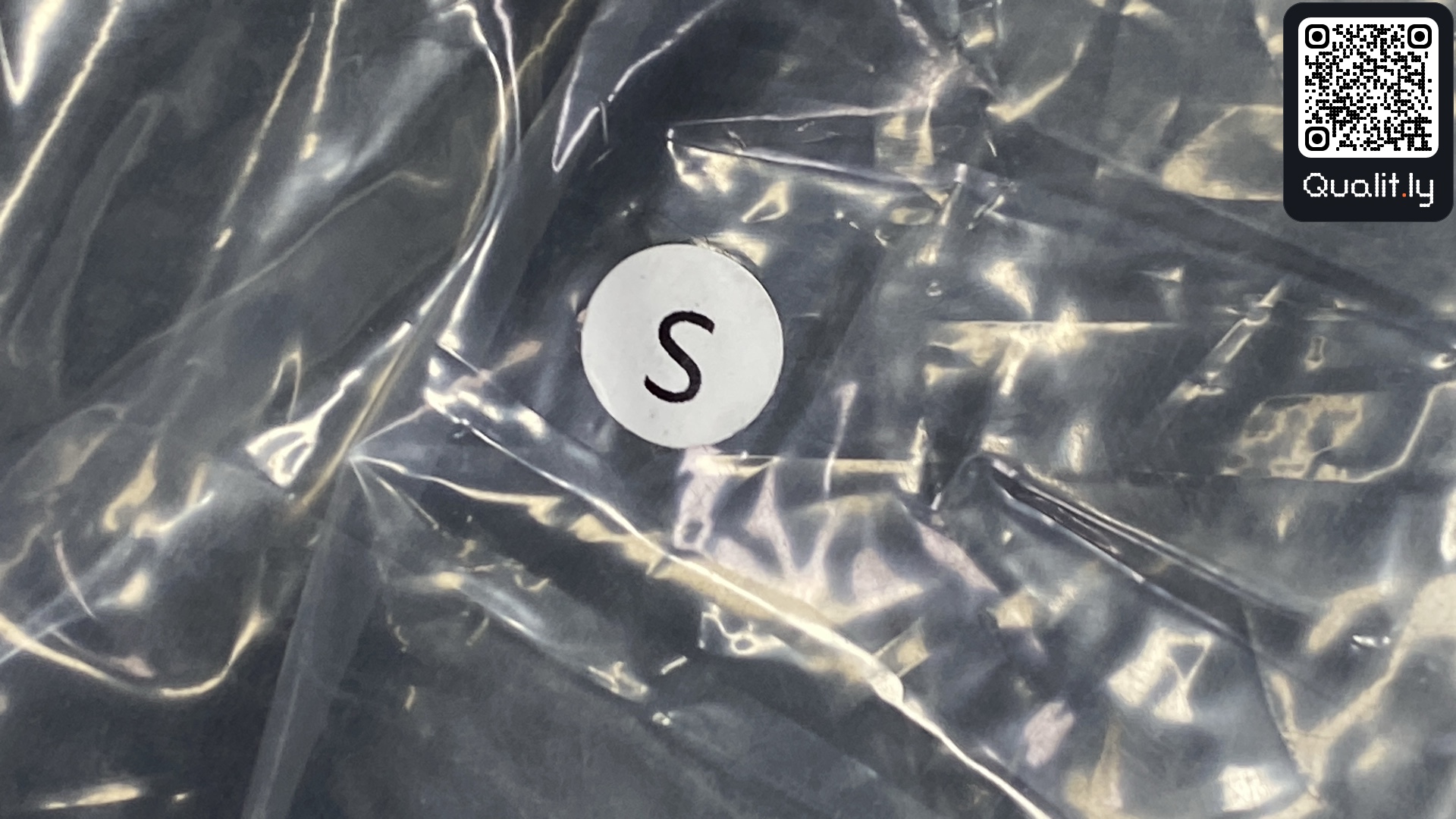 Pants QC photo 1 of 8