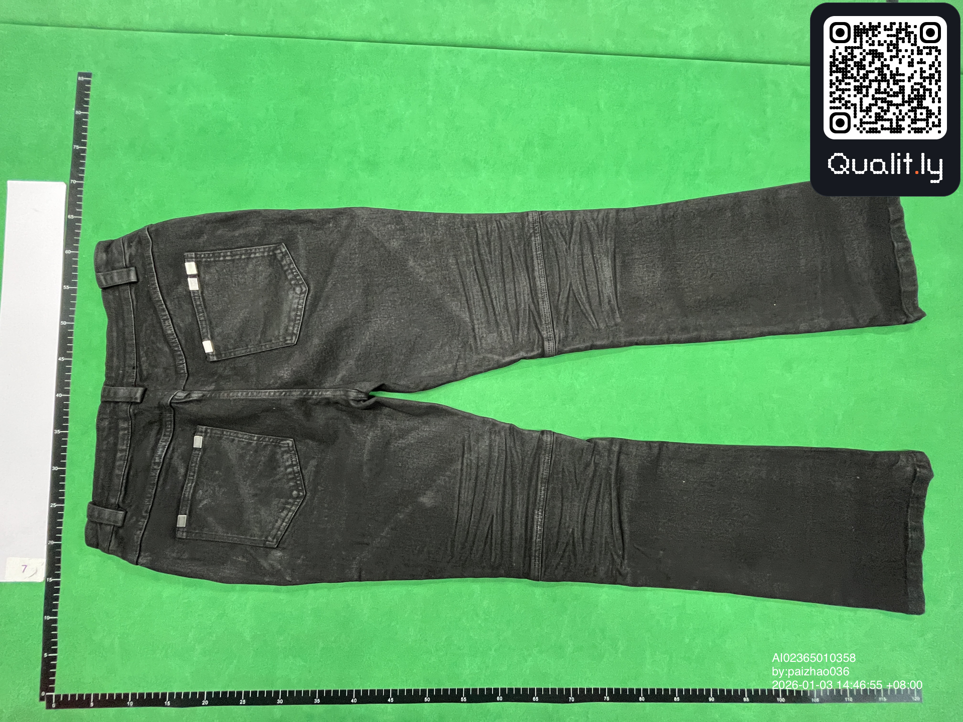 Jeans QC photo 2 of 8