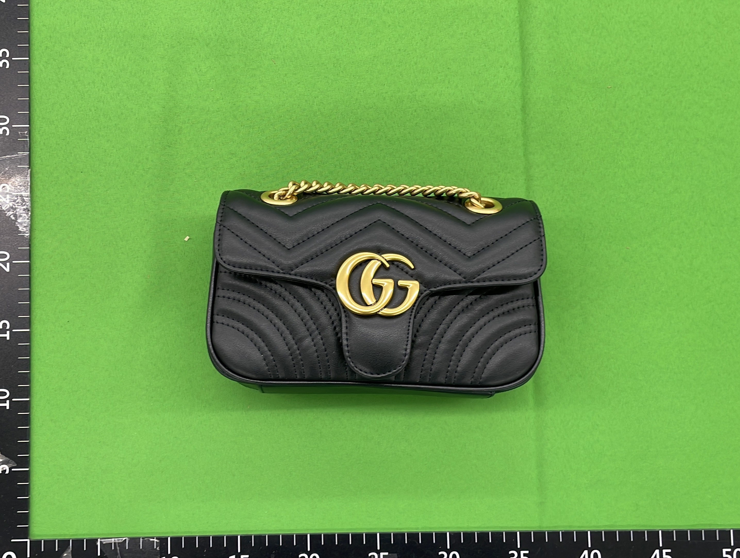 Bag QC photo 3 of 12