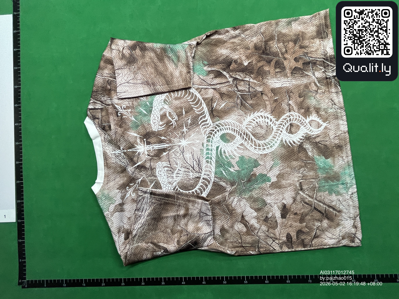 T恤 QC 照片 2 / 10