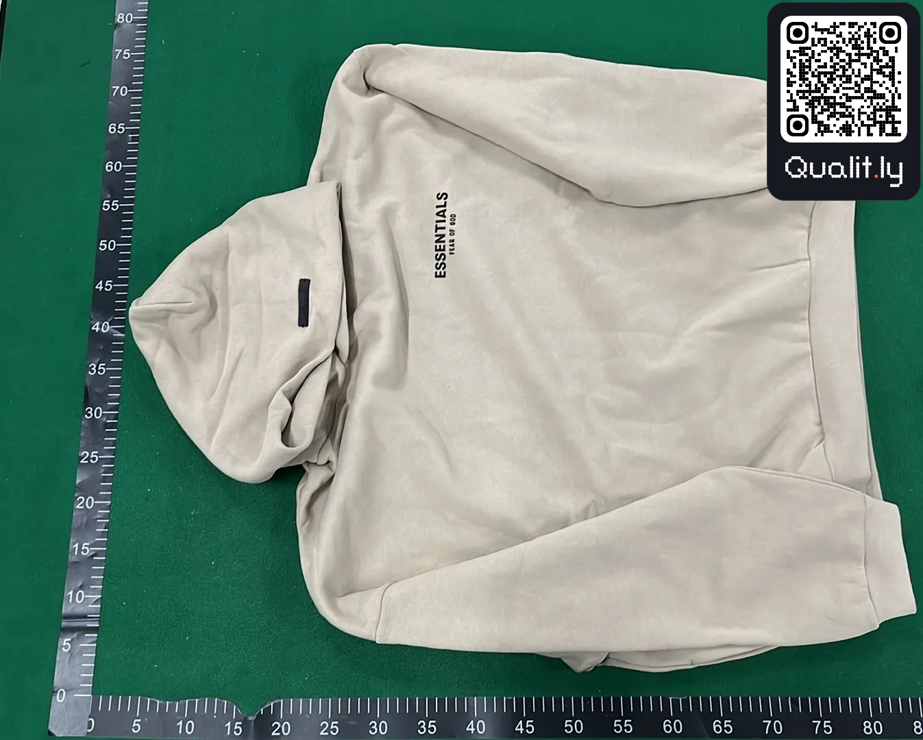 Felpa con cappuccio — foto QC 2 di 3