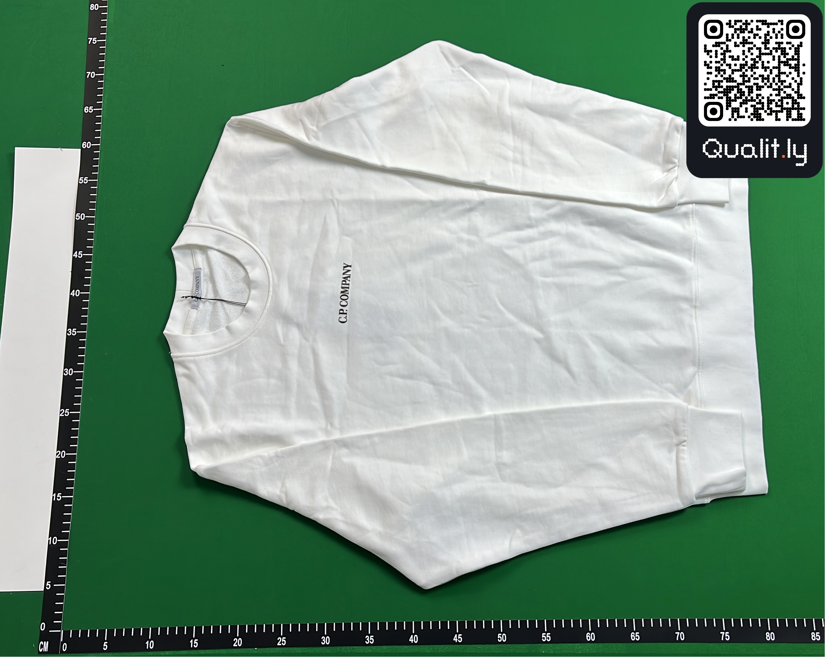 Sweater QC photo 2 of 14