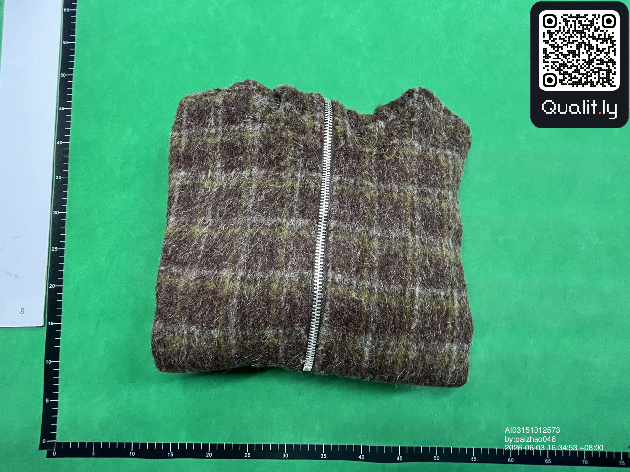 Hoodie — QC-foto 1 av 4