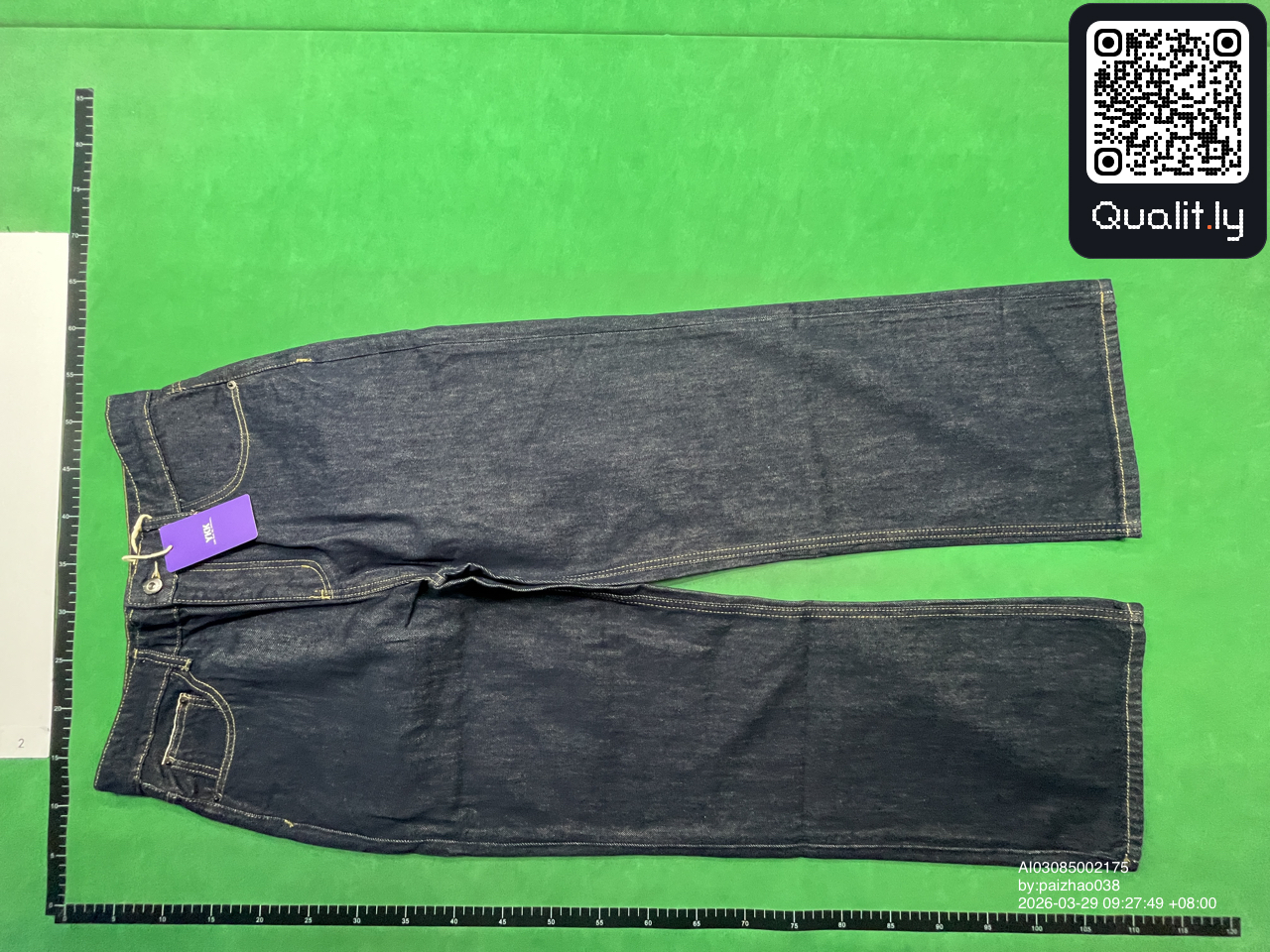 Jeans QC photo 3 of 30