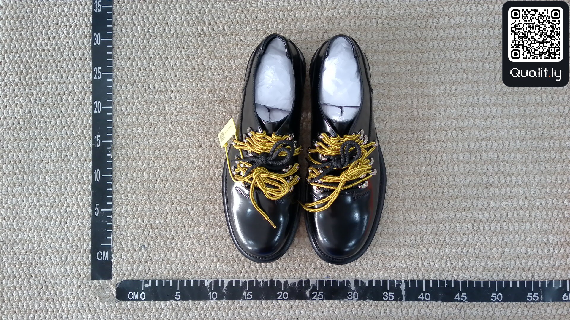 Sneakers — QC-foto 2 van 16