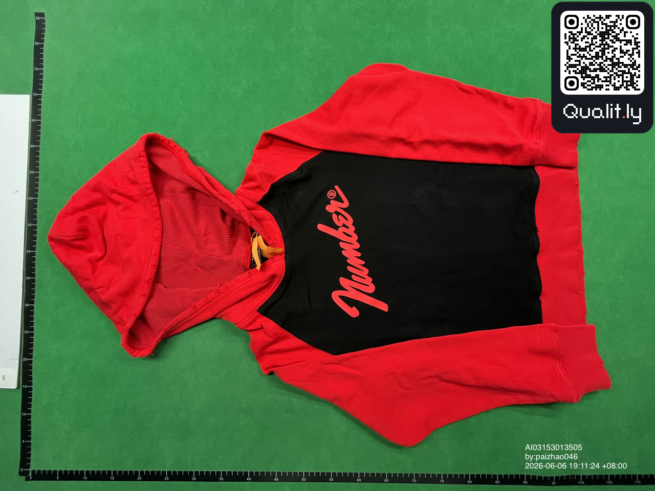 Hoodie QC photo 3 of 22