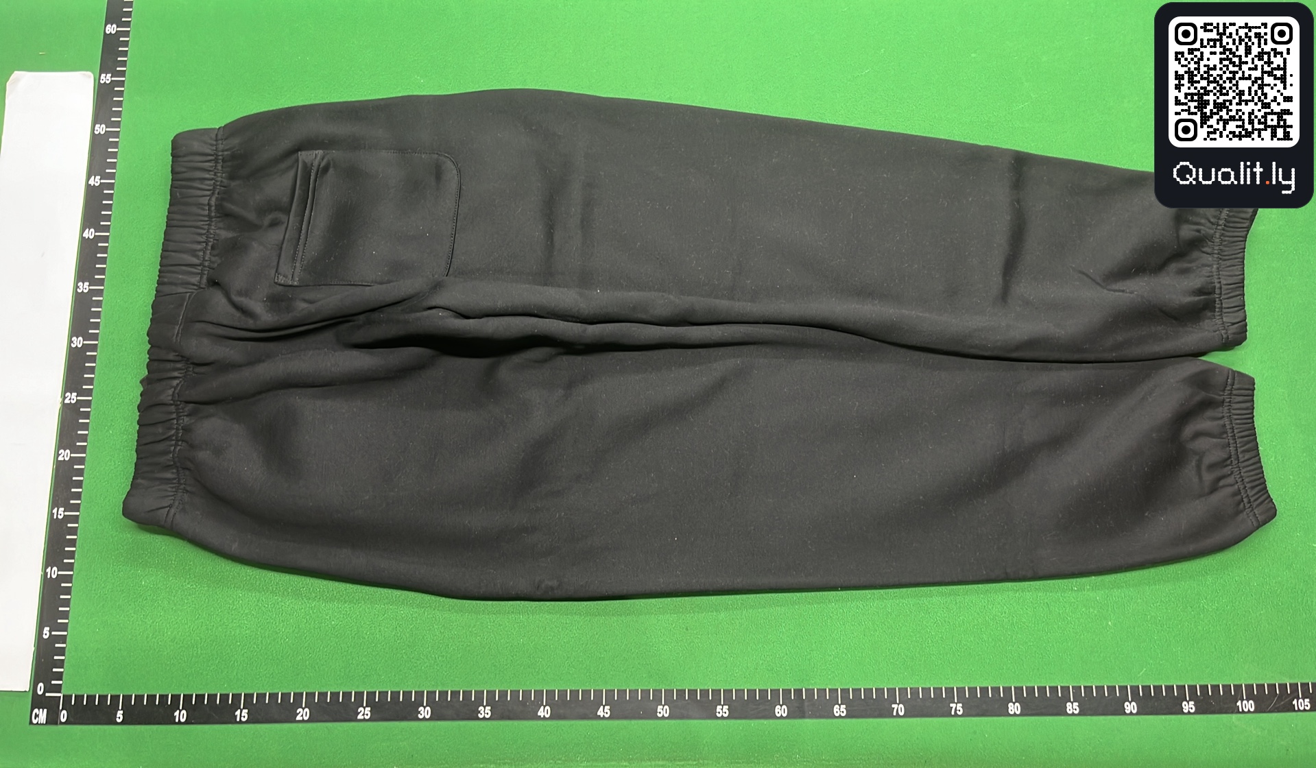 Pants QC photo 3 of 46