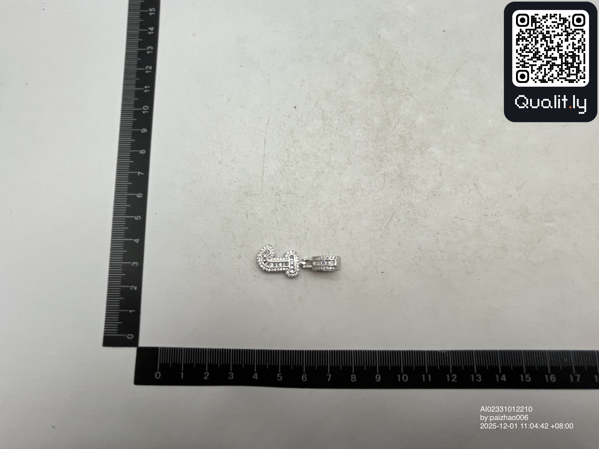 Jewelry QC photo 3 of 3