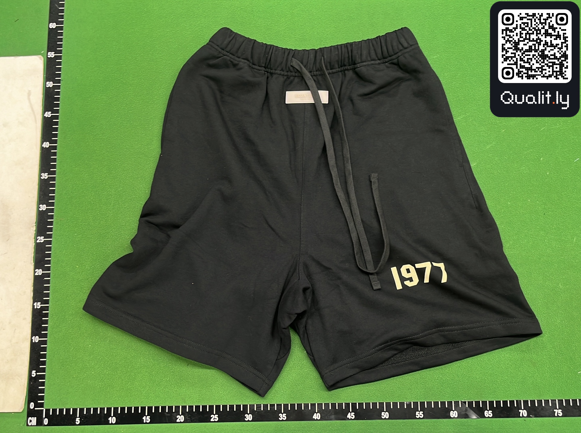 T-shirt QC photo 2 of 142