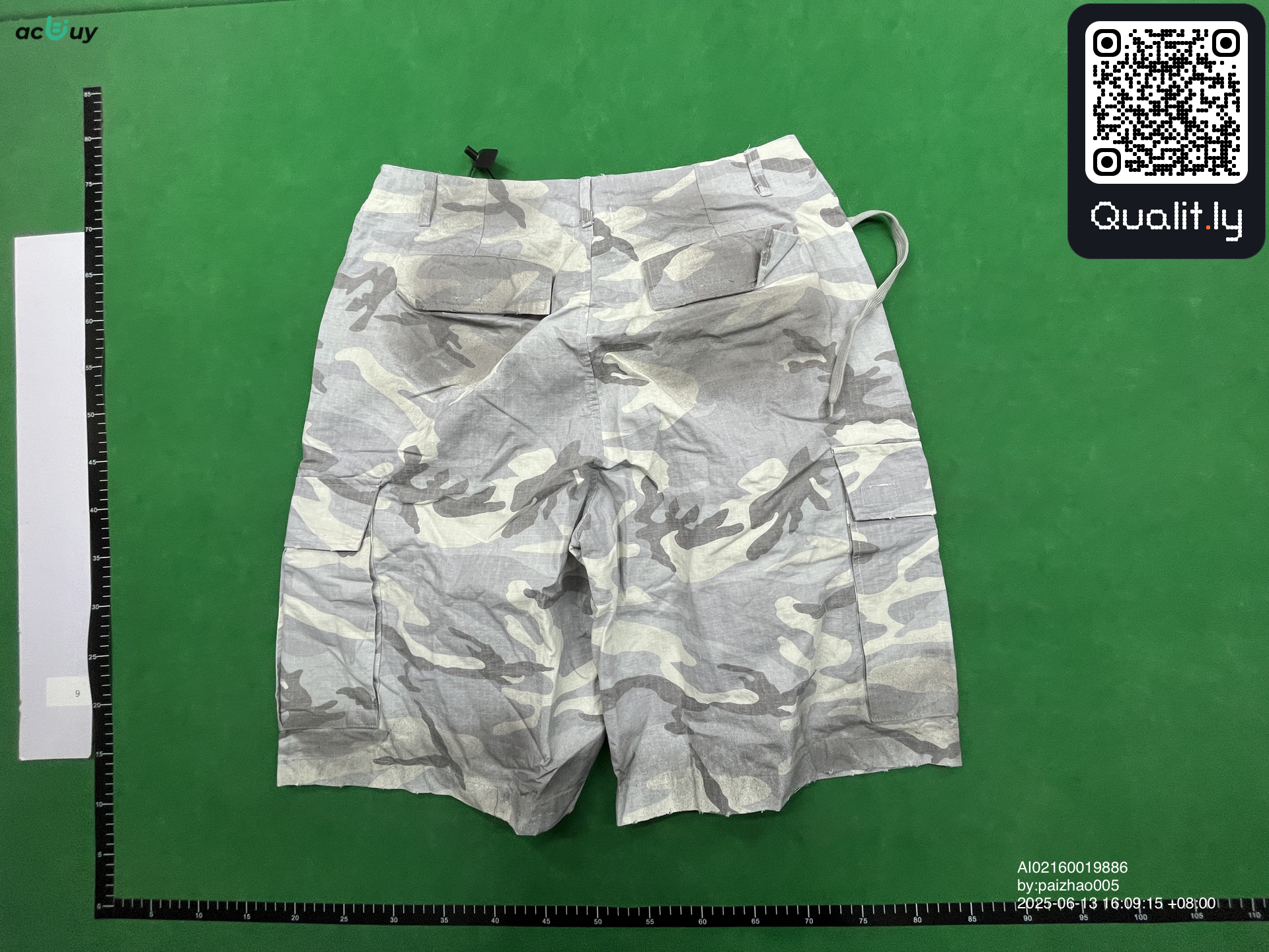 短裤 QC 照片 2 / 4