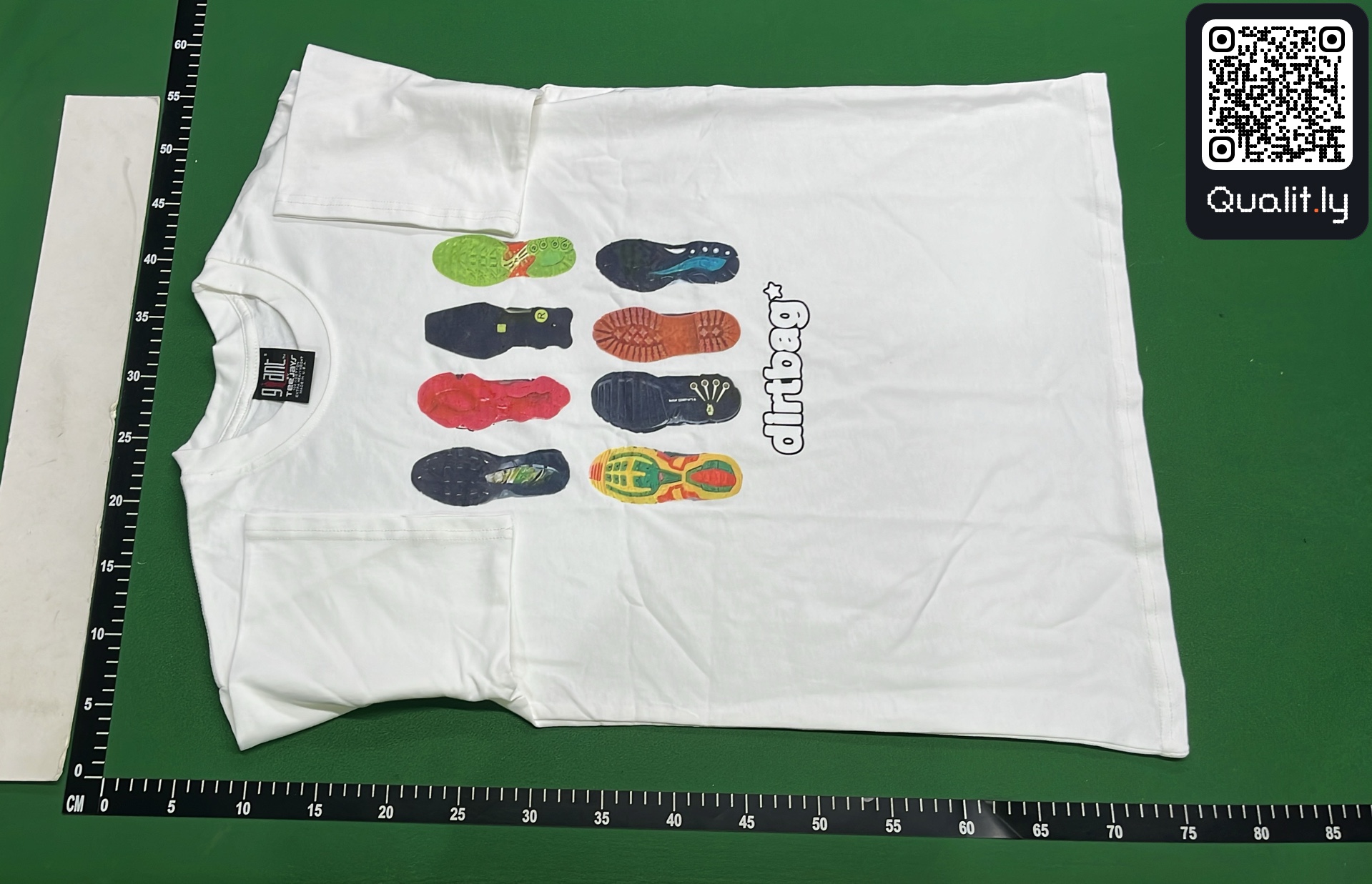 T-Shirt — QC-Foto 2 von 12