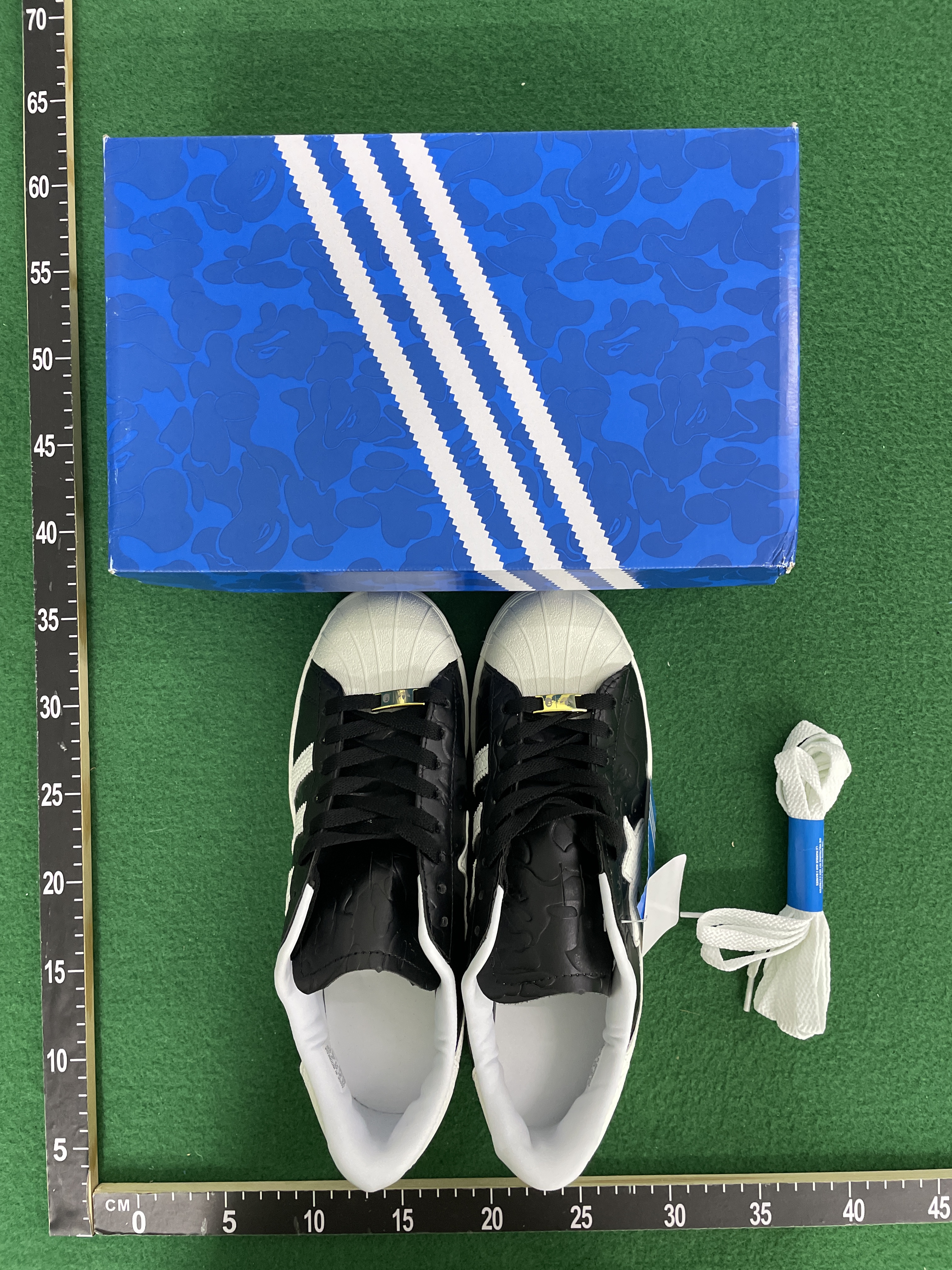 Sneaker — QC-Foto 2 von 78