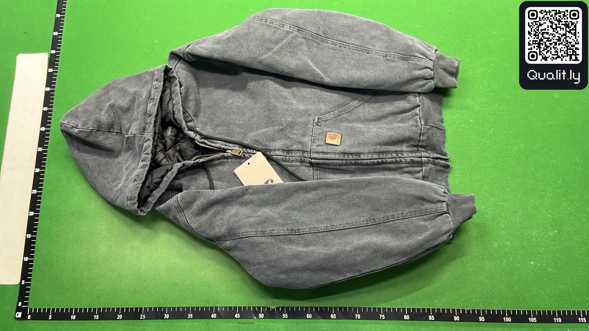 Jacket QC photo 2 of 20