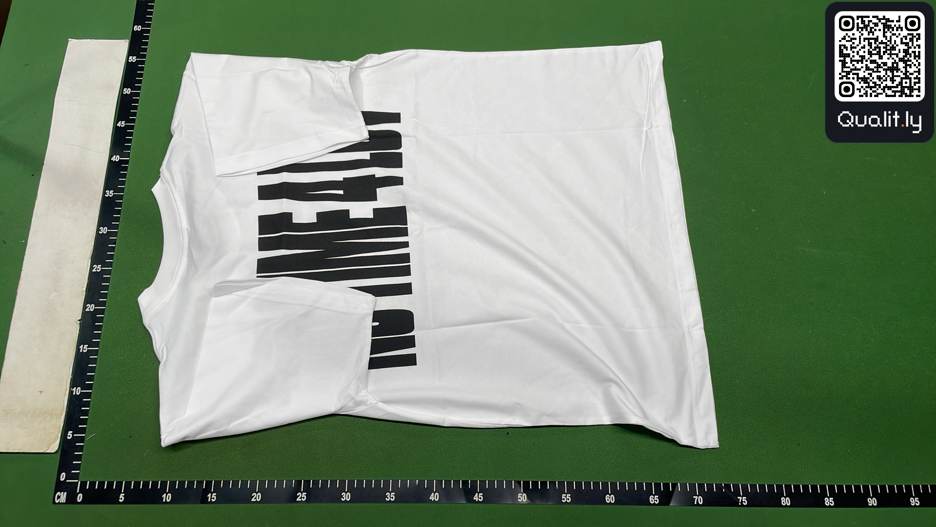 Camiseta — foto QC 3 de 55