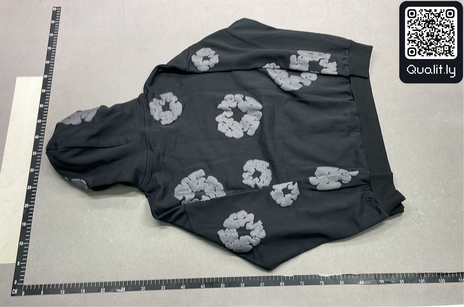 Sudadera con capucha — foto QC 3 de 20
