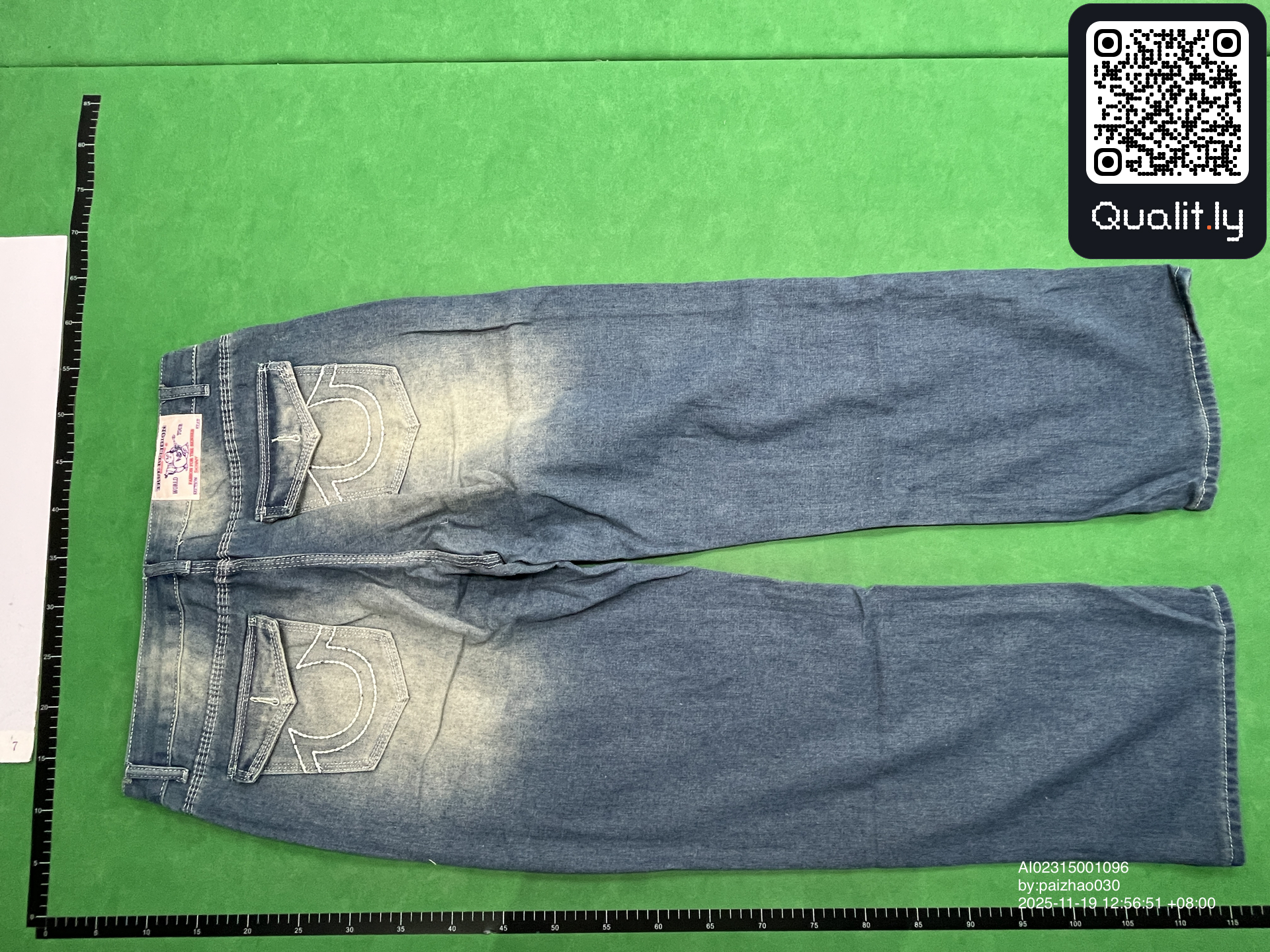 Blugi — fotografie QC 2 din 4
